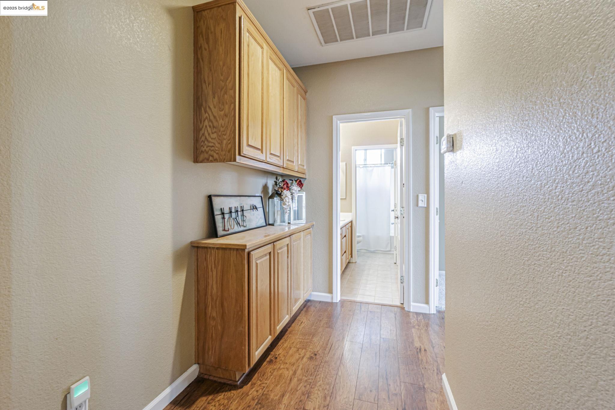 Detail Gallery Image 43 of 55 For 2480 Stanford Way, Antioch,  CA 94531 - 5 Beds | 3/1 Baths