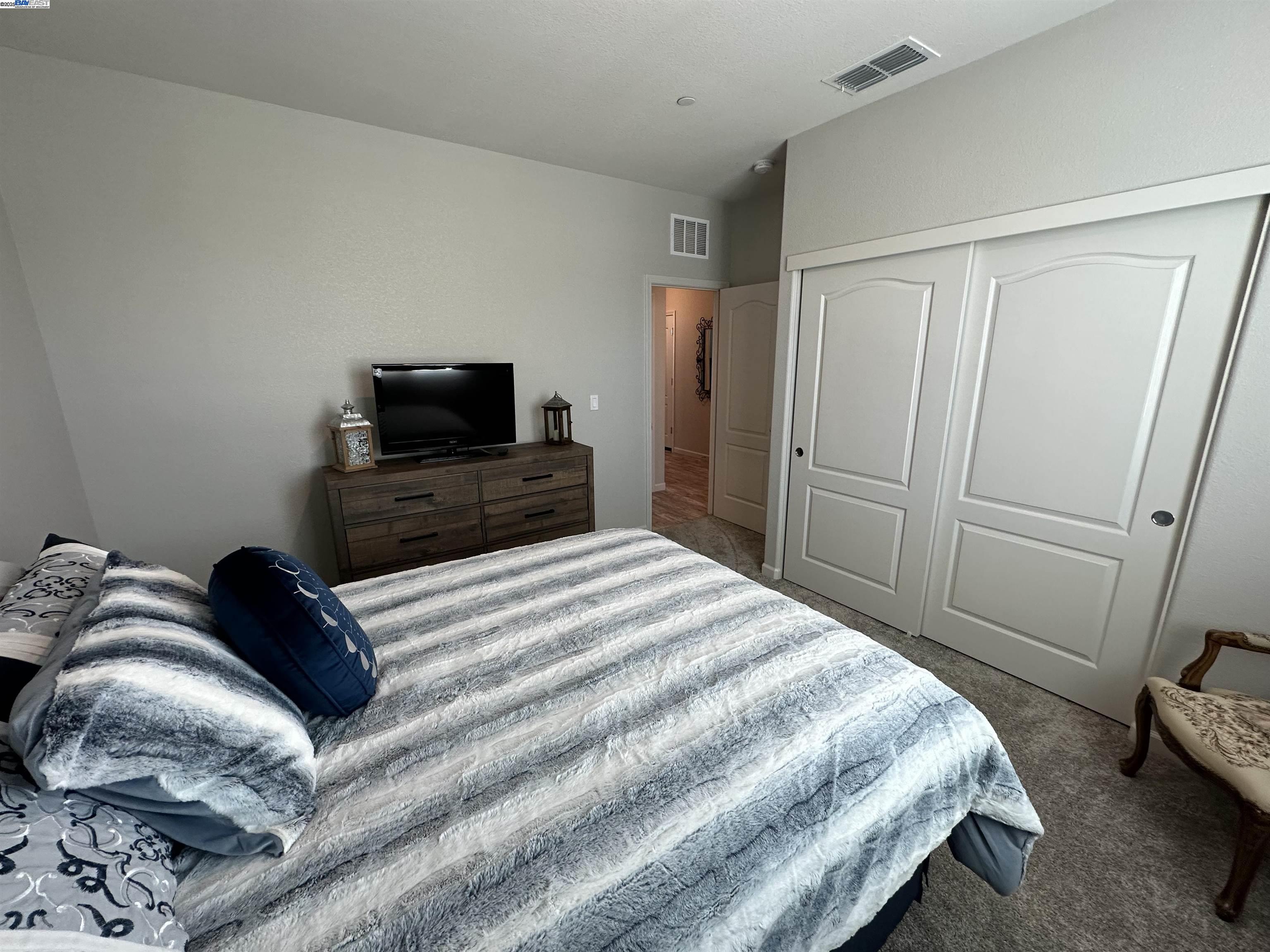 Detail Gallery Image 19 of 26 For 1340 Dorrington Ln, Manteca,  CA 95337 - 3 Beds | 2 Baths