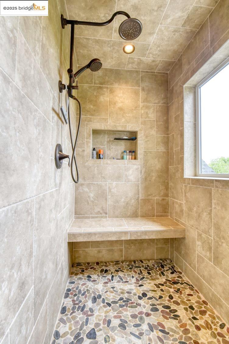 Detail Gallery Image 20 of 37 For 20239 Pleasantview, Groveland,  CA 95321-9367 - 3 Beds | 3 Baths