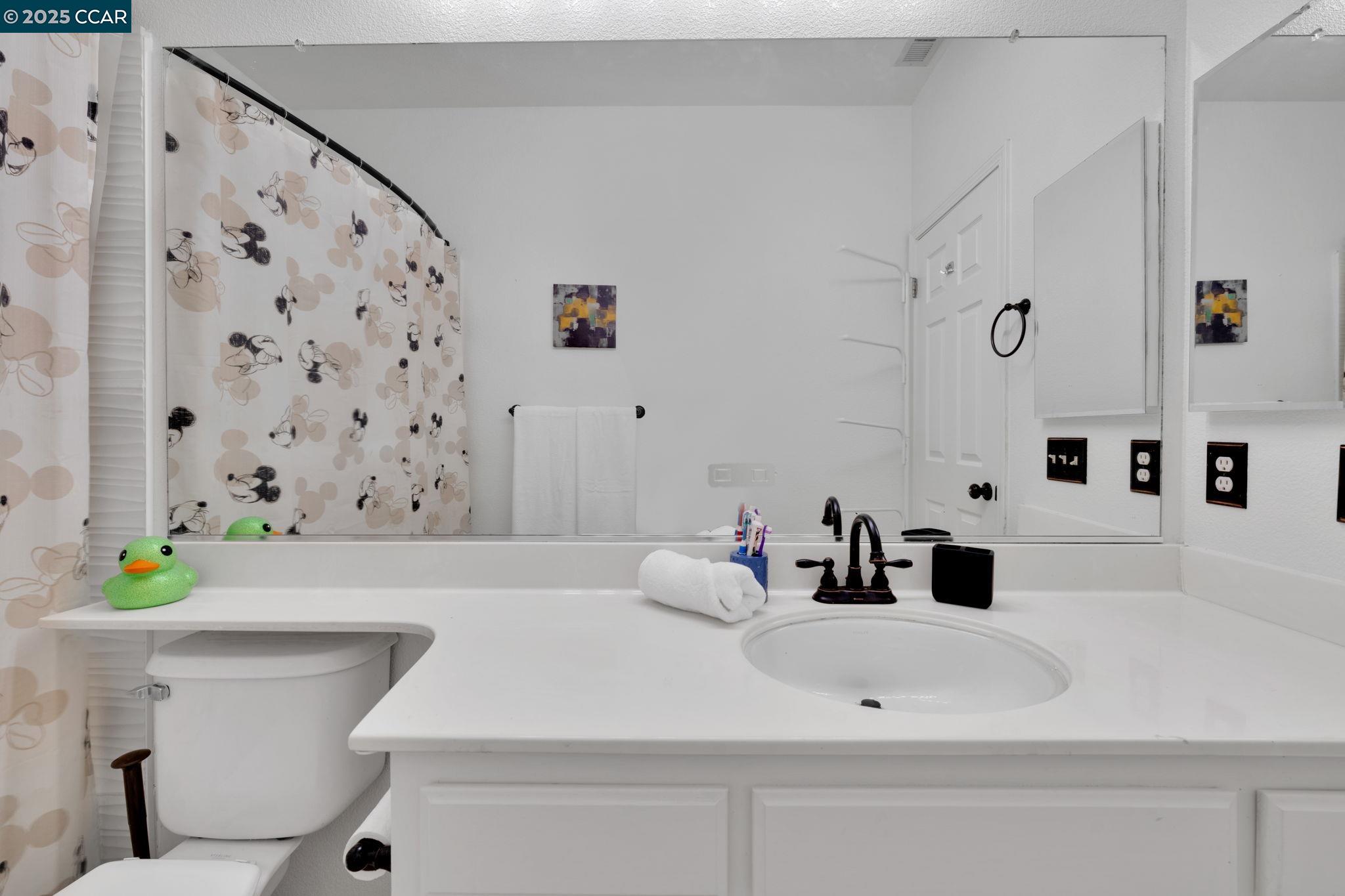 Detail Gallery Image 24 of 56 For 703 Darby Ct, Tracy,  CA 95377 - 3 Beds | 2 Baths