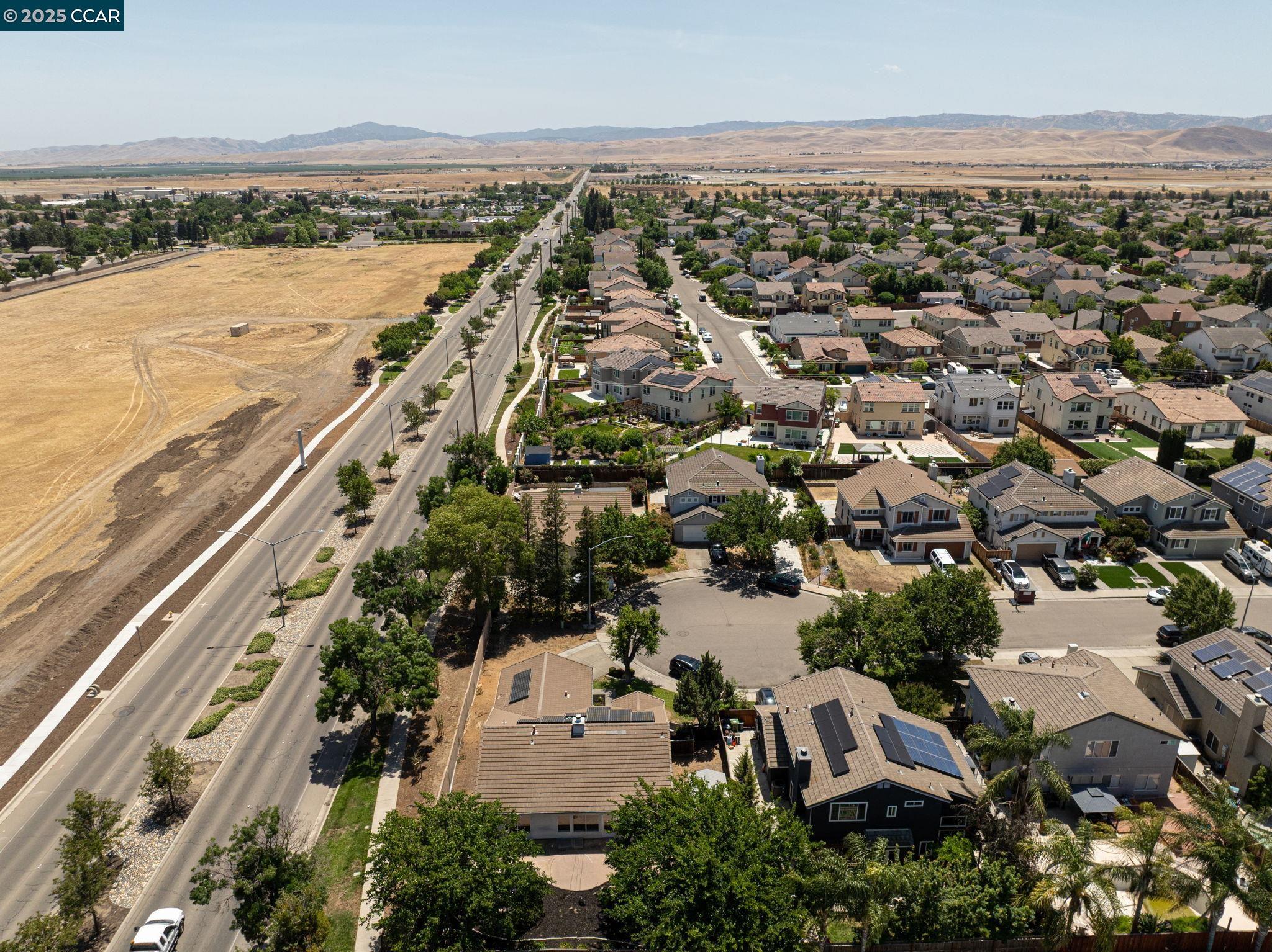 Detail Gallery Image 49 of 56 For 703 Darby Ct, Tracy,  CA 95377 - 3 Beds | 2 Baths