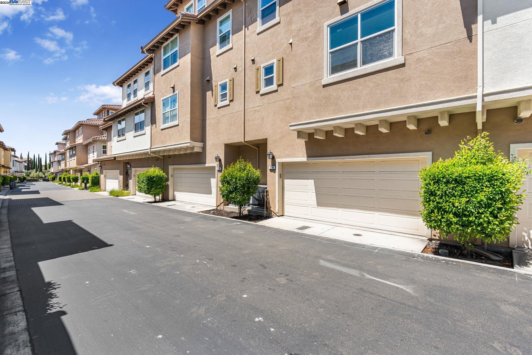 Photo #4: 41096269 Listing: Photo #4
