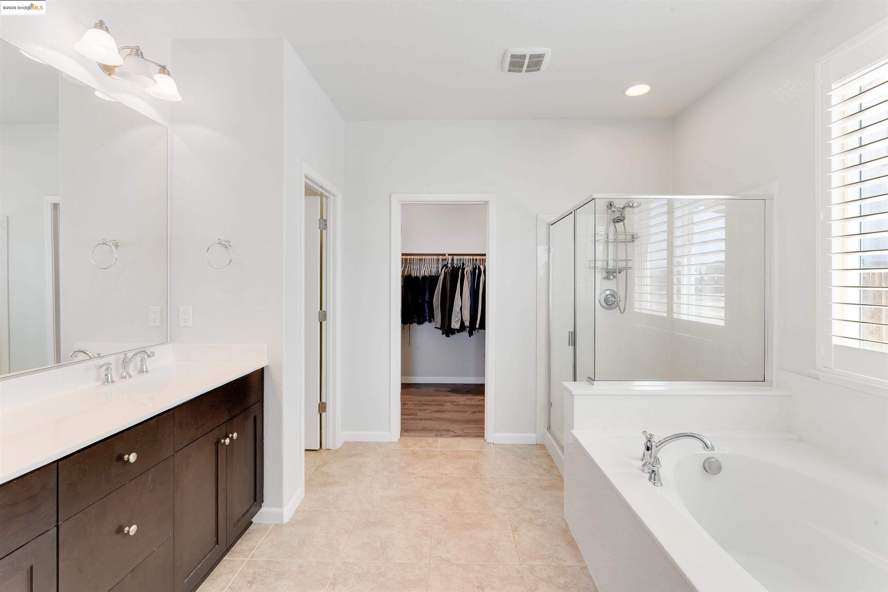 Detail Gallery Image 32 of 47 For 31 Rustic Ct, Oakley,  CA 94561 - 4 Beds | 3 Baths