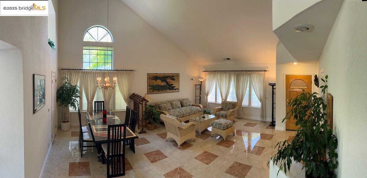 Detail Gallery Image 3 of 15 For 111 Anderson Rd, Alameda,  CA 94502 - 4 Beds | 3 Baths