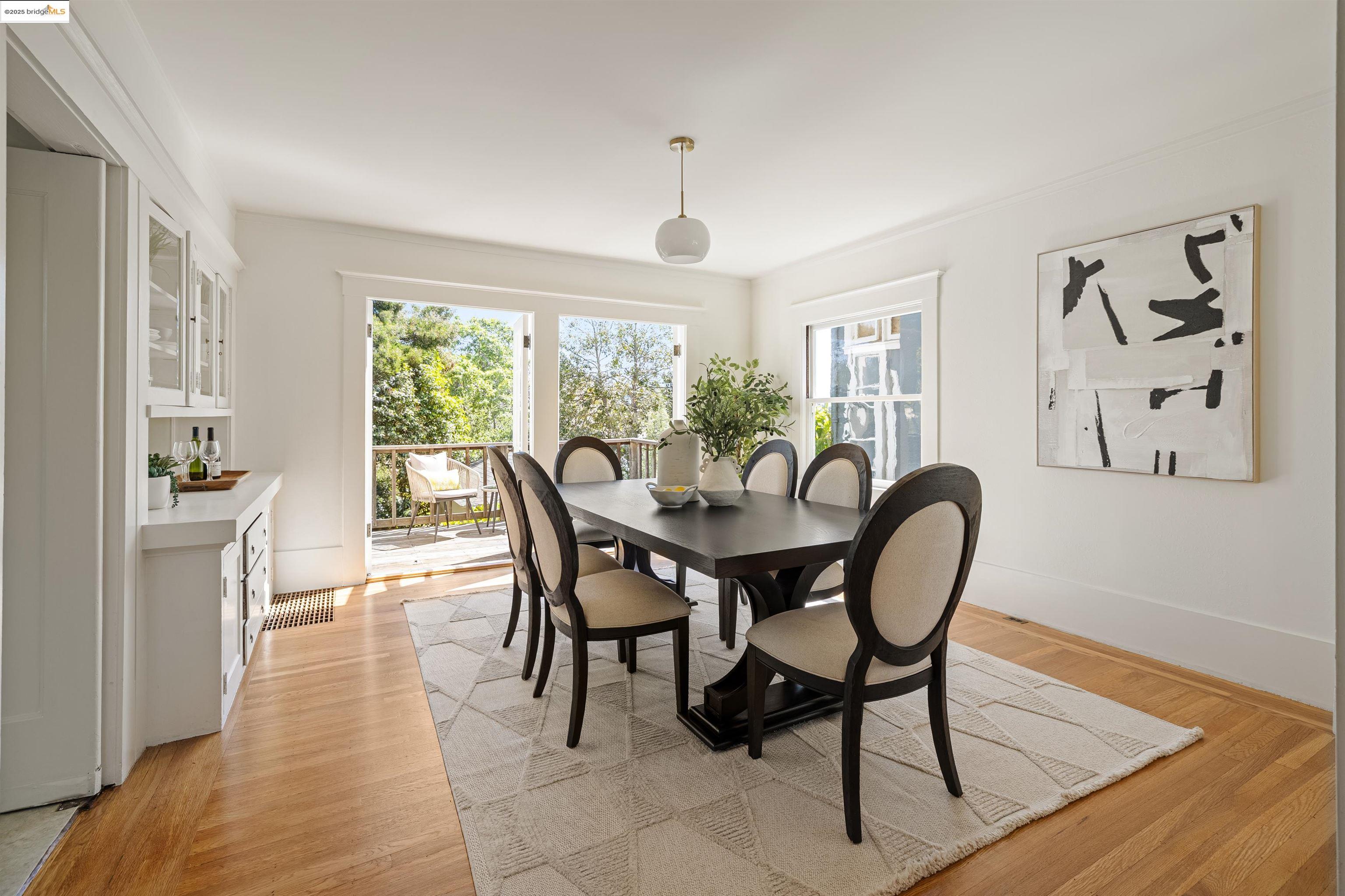 Detail Gallery Image 18 of 50 For 1036 Annerley Rd, Piedmont,  CA 94610 - 3 Beds | 1/1 Baths