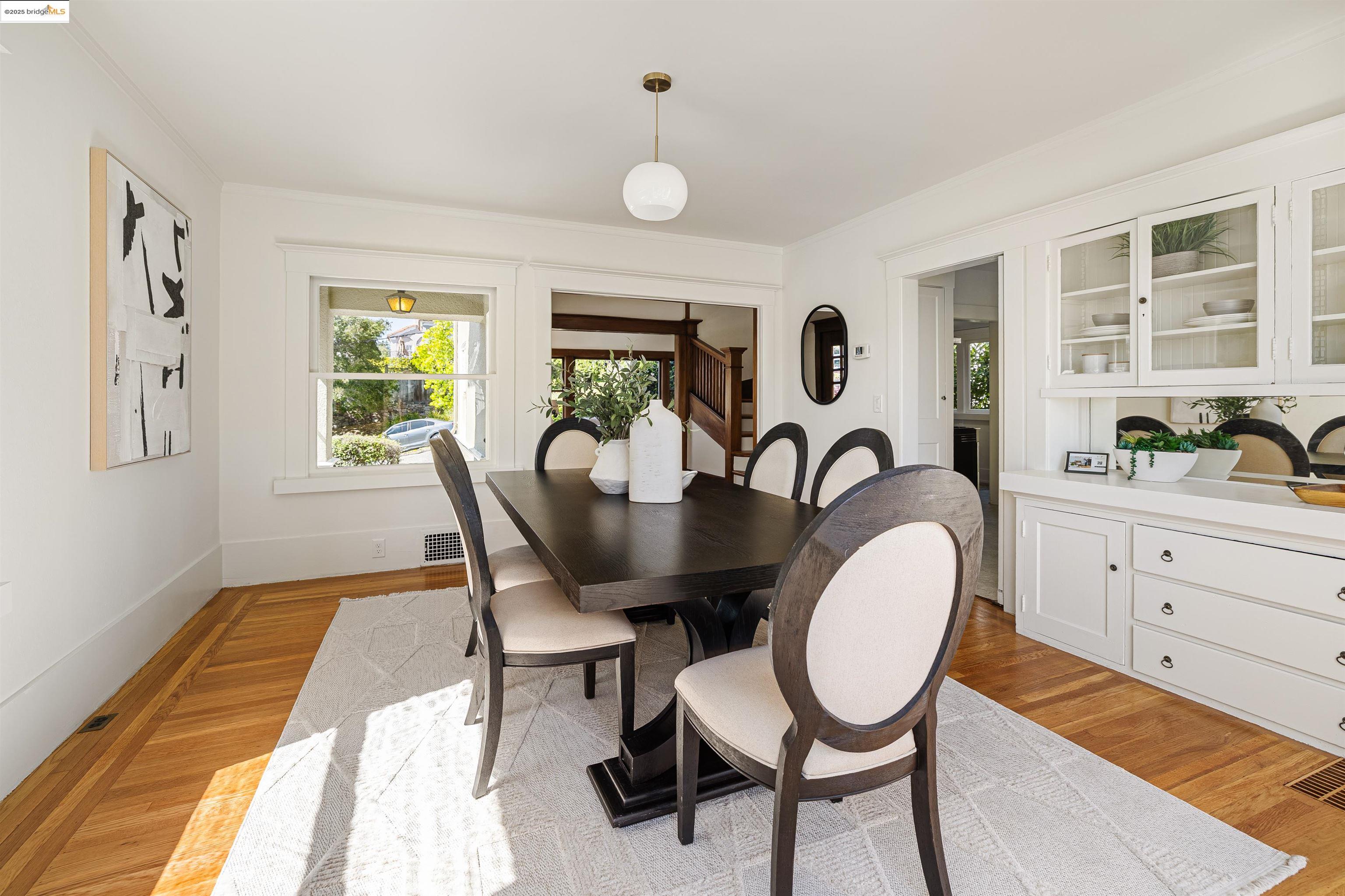 Detail Gallery Image 24 of 50 For 1036 Annerley Rd, Piedmont,  CA 94610 - 3 Beds | 1/1 Baths