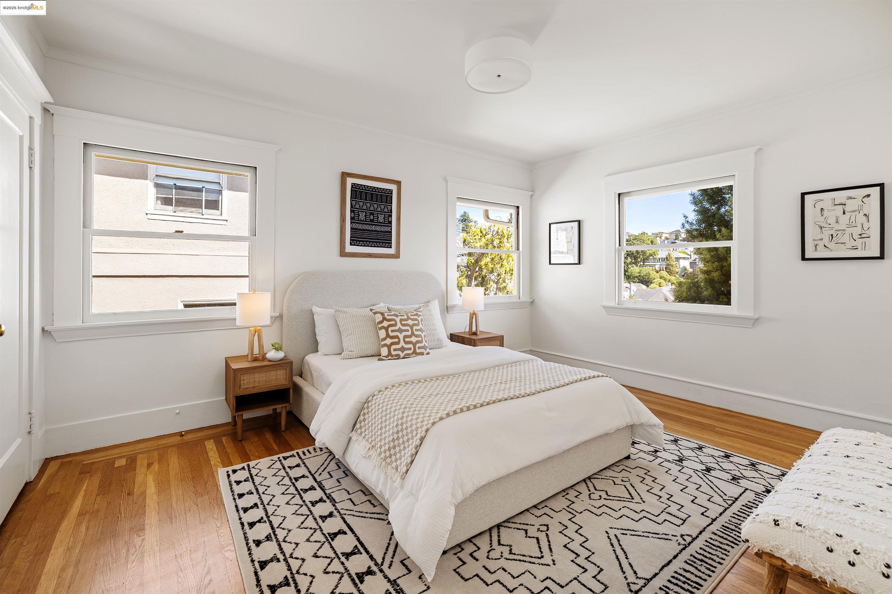 Detail Gallery Image 43 of 50 For 1036 Annerley Rd, Piedmont,  CA 94610 - 3 Beds | 1/1 Baths