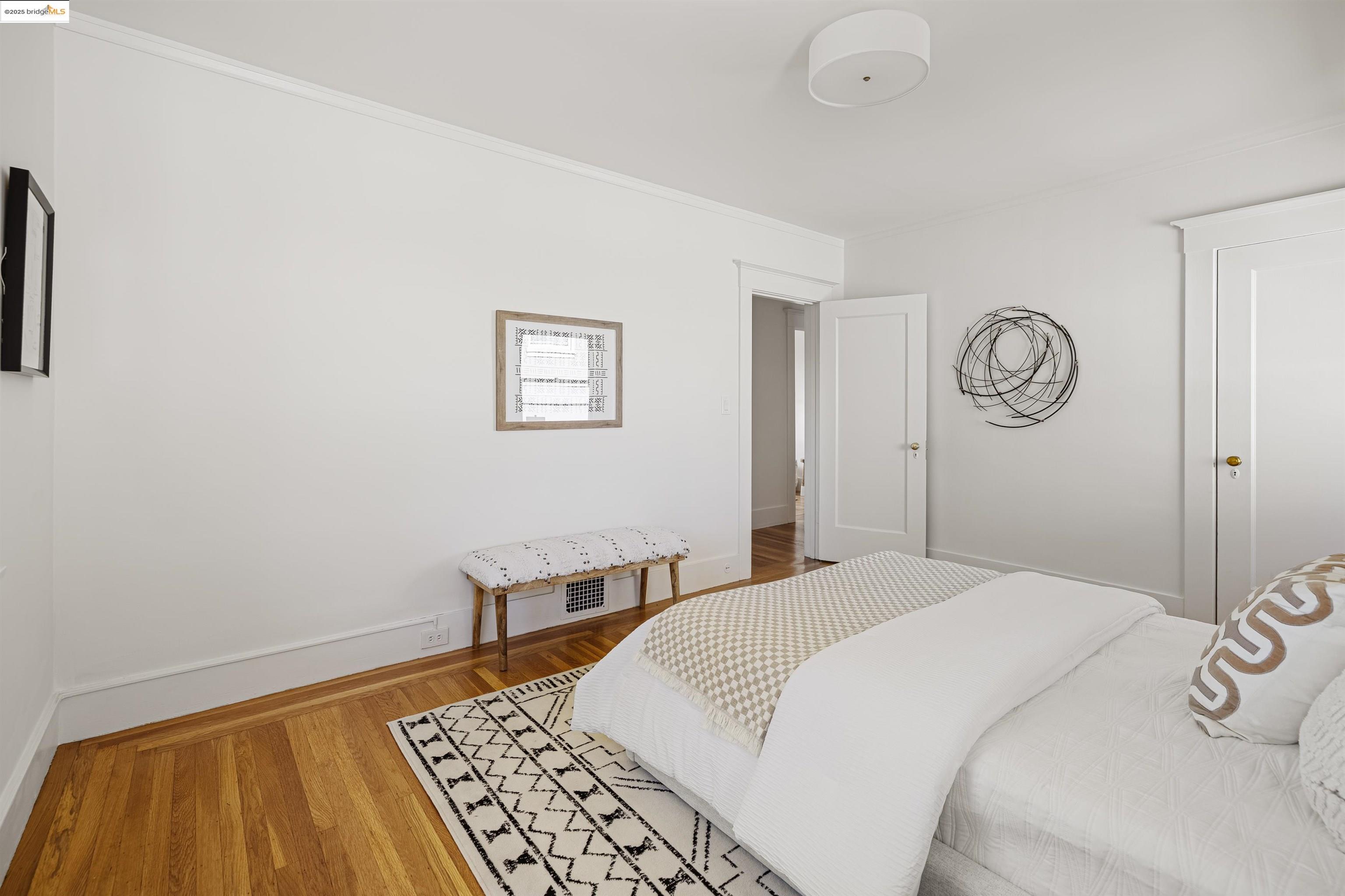 Detail Gallery Image 46 of 50 For 1036 Annerley Rd, Piedmont,  CA 94610 - 3 Beds | 1/1 Baths