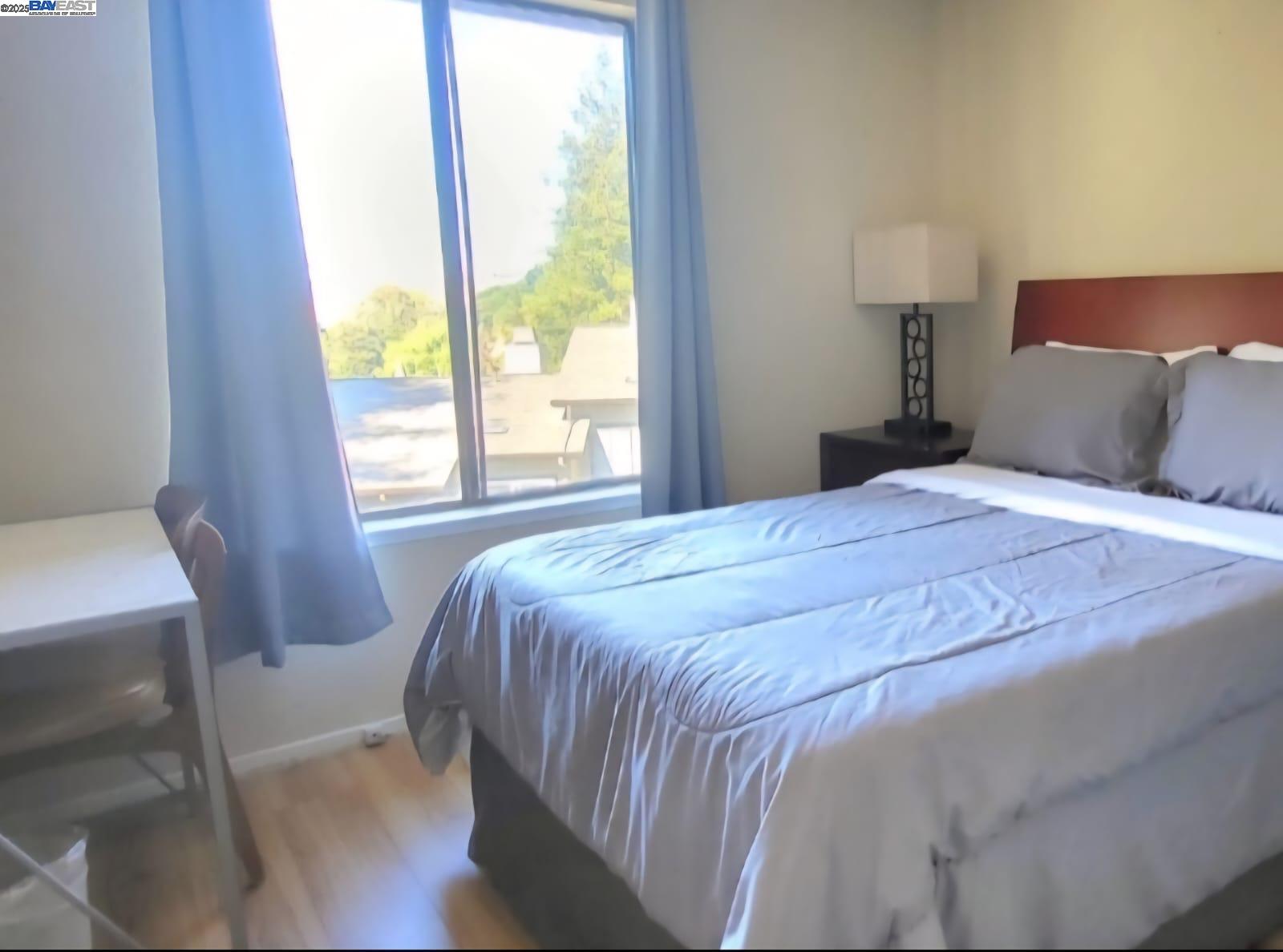 Detail Gallery Image 13 of 21 For 1069 Cedar Ct, Crockett,  CA 94525 - 3 Beds | 1/1 Baths