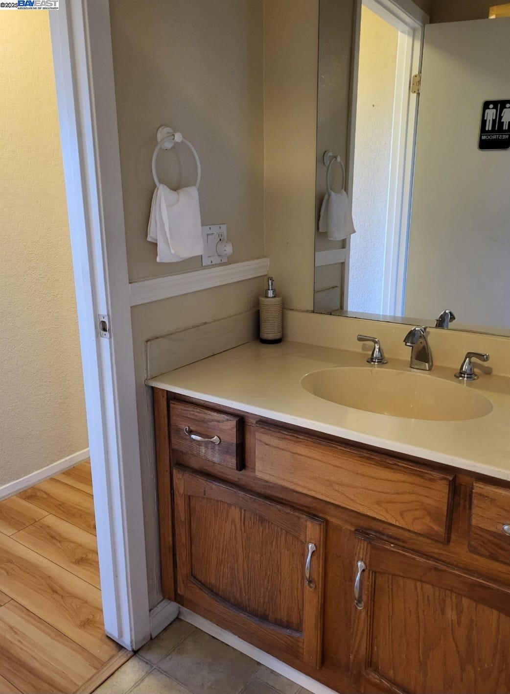 Detail Gallery Image 20 of 21 For 1069 Cedar Ct, Crockett,  CA 94525 - 3 Beds | 1/1 Baths