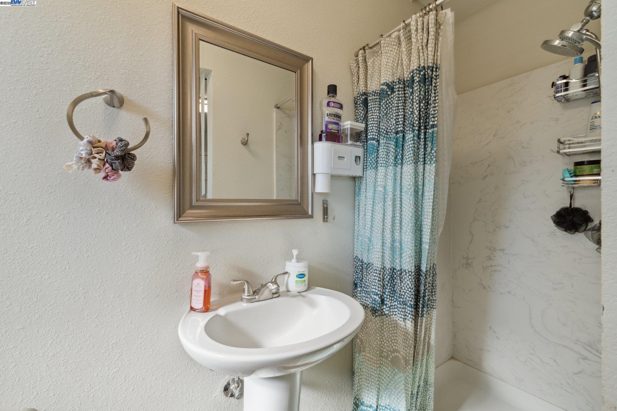 Detail Gallery Image 17 of 27 For 5112 Tyson Ave, Modesto,  CA 95357 - 4 Beds | 2 Baths