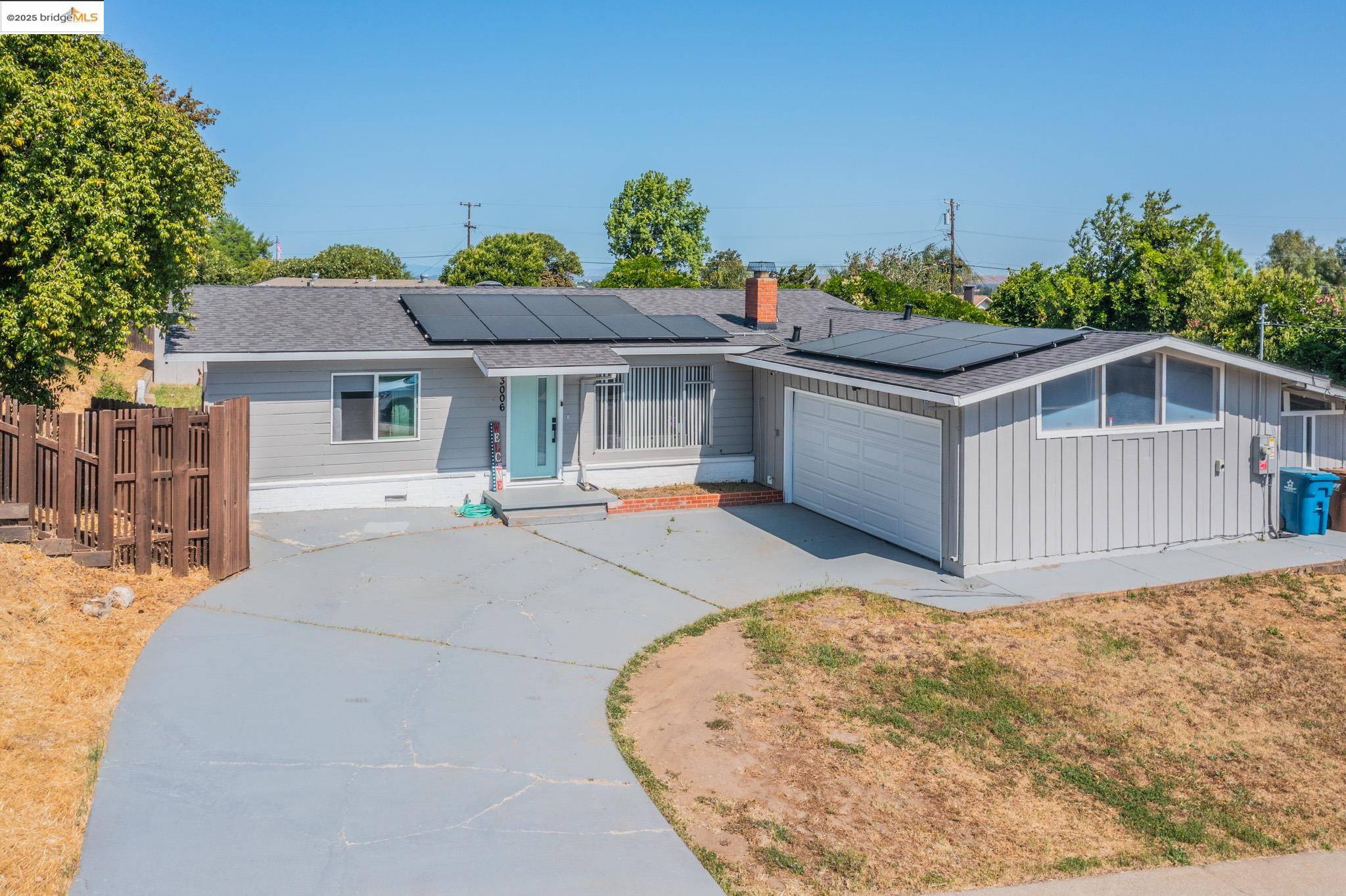 Detail Gallery Image 1 of 1 For 3006 Windsor Dr, Antioch,  CA 94509 - 3 Beds | 2 Baths