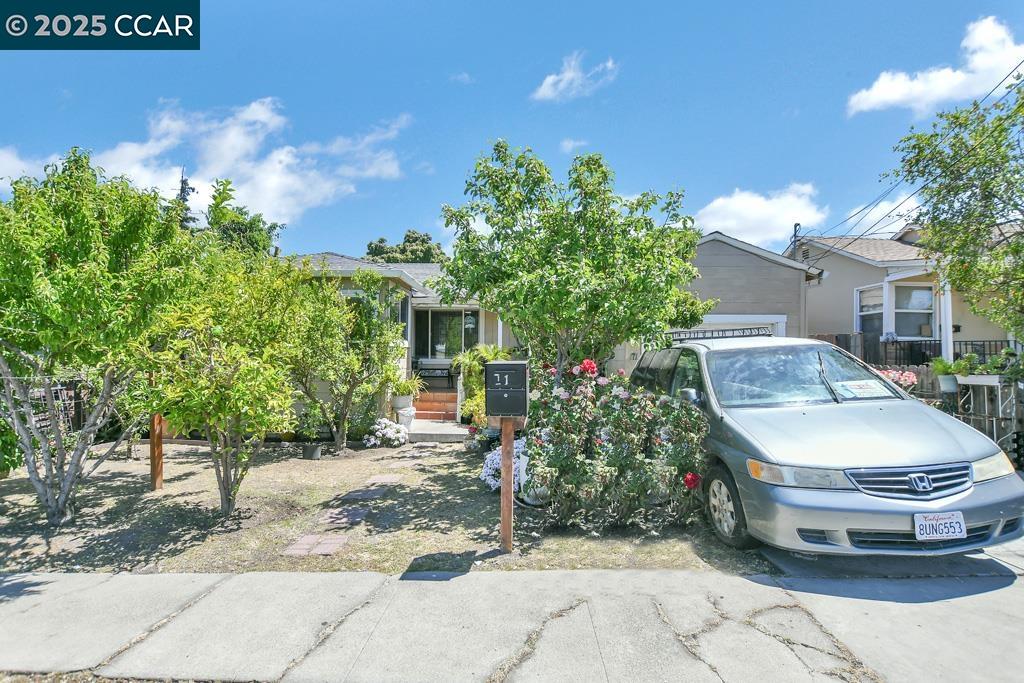 Detail Gallery Image 2 of 21 For 71 Ambrose Ave, Bay Point,  CA 94565 - 3 Beds | 1 Baths