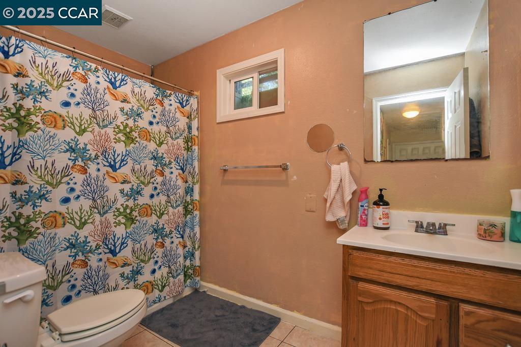Detail Gallery Image 10 of 21 For 71 Ambrose Ave, Bay Point,  CA 94565 - 3 Beds | 1 Baths