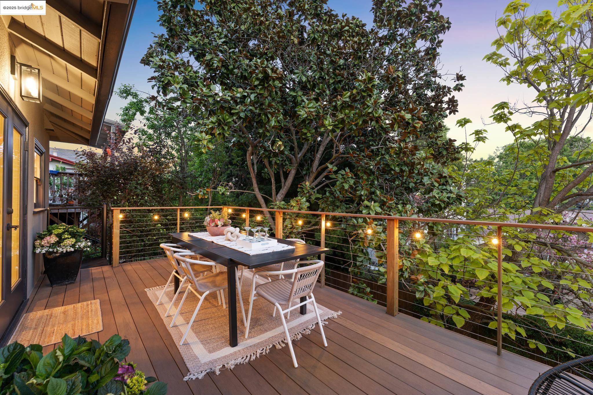 Detail Gallery Image 16 of 35 For 952 Kingston Ave, Piedmont,  CA 94611 - 3 Beds | 2 Baths