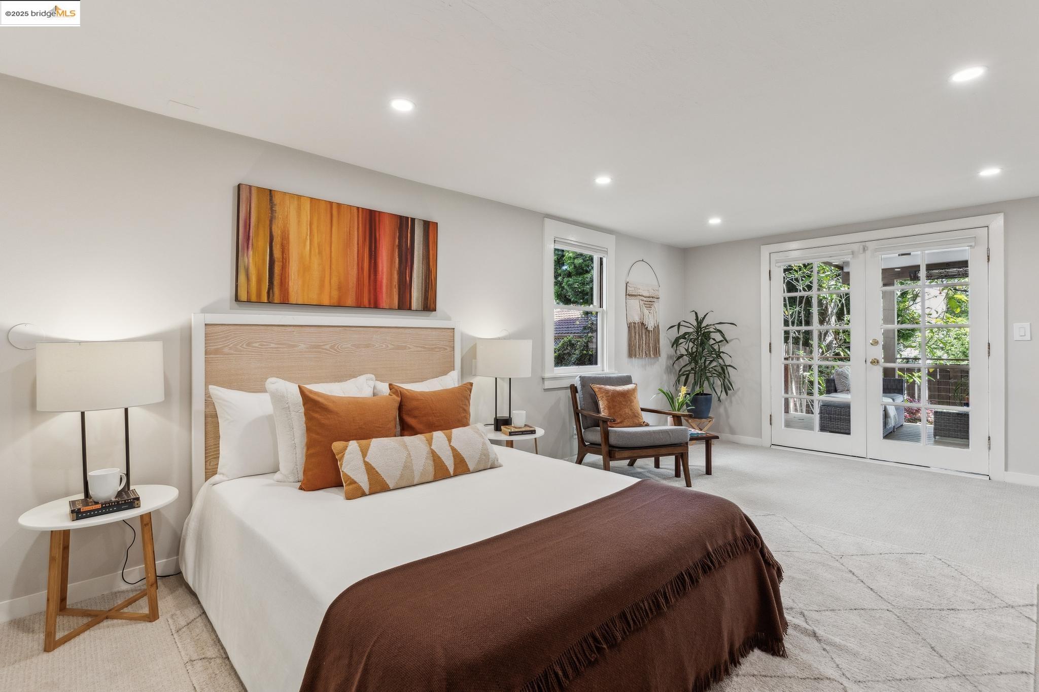 Detail Gallery Image 26 of 35 For 952 Kingston Ave, Piedmont,  CA 94611 - 3 Beds | 2 Baths