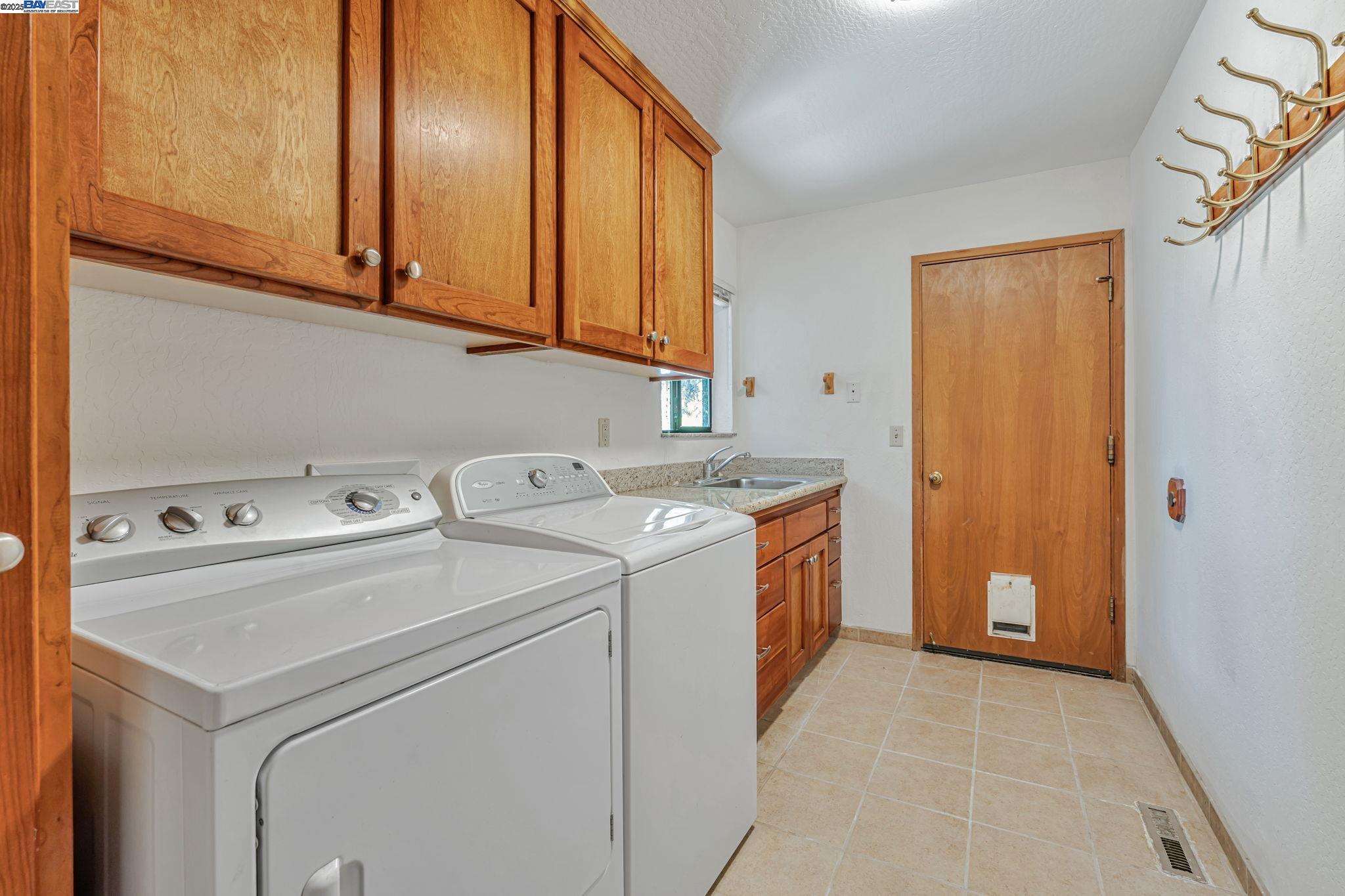 Detail Gallery Image 22 of 51 For 4607 Archerdale Rd, Linden,  CA 95236 - 3 Beds | 2 Baths