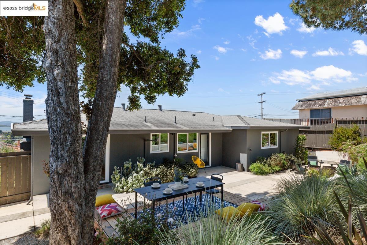 Detail Gallery Image 45 of 58 For 7376 Stockton Ave, El Cerrito,  CA 94530-2962 - 3 Beds | 3 Baths