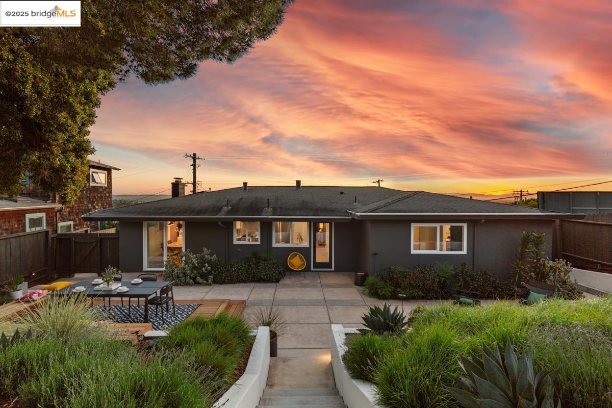 Detail Gallery Image 53 of 58 For 7376 Stockton Ave, El Cerrito,  CA 94530-2962 - 3 Beds | 3 Baths
