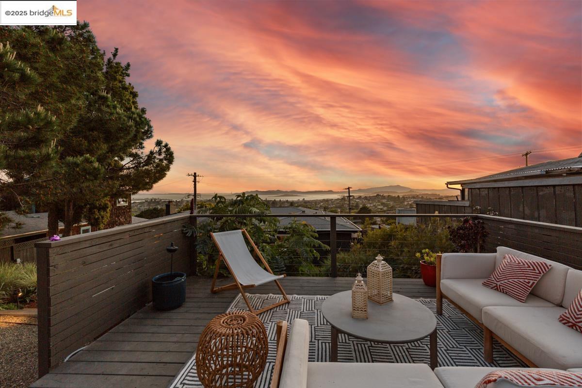 Detail Gallery Image 55 of 58 For 7376 Stockton Ave, El Cerrito,  CA 94530-2962 - 3 Beds | 3 Baths