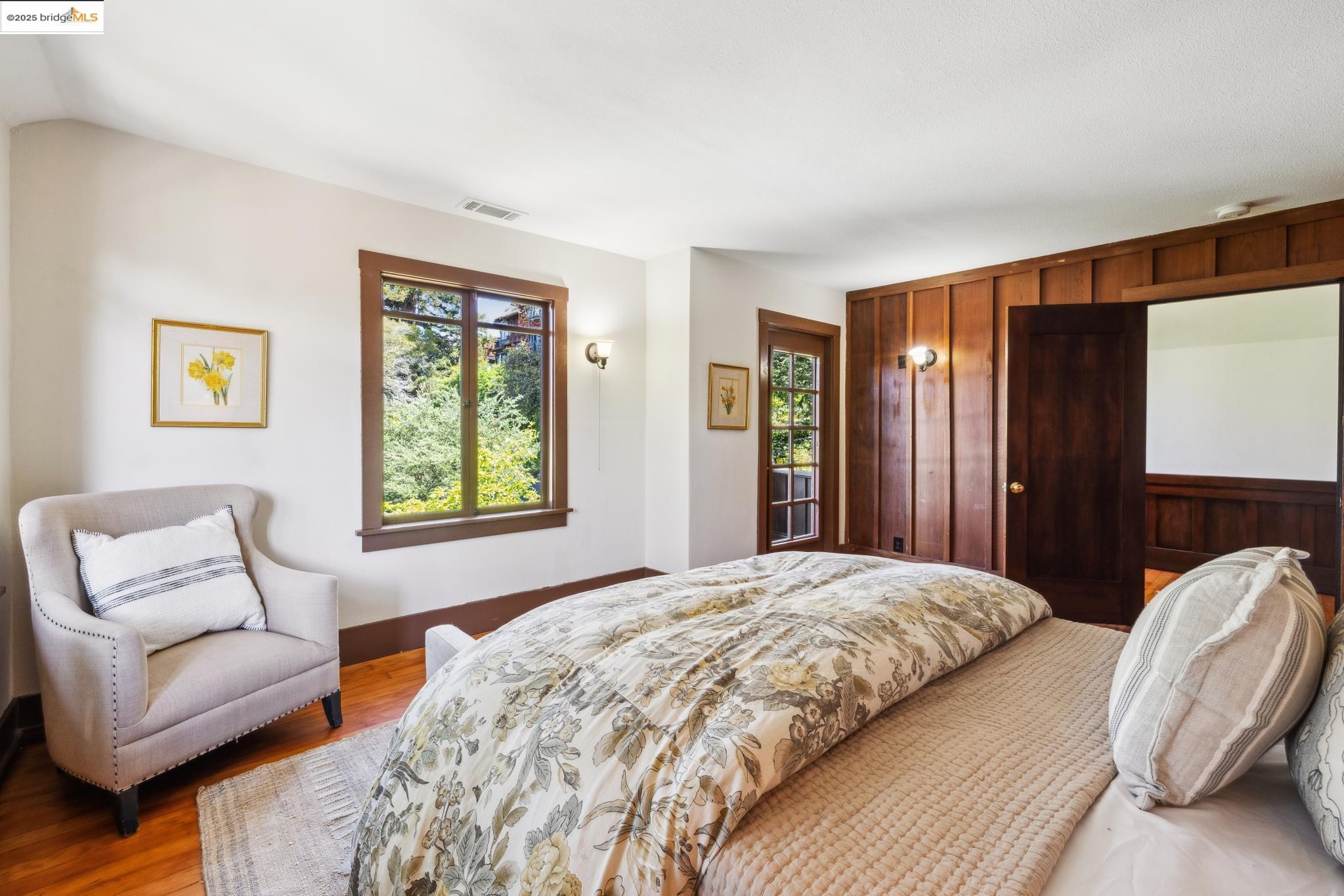 Detail Gallery Image 25 of 44 For 2826 Garber St, Berkeley,  CA 94705 - 3 Beds | 3 Baths