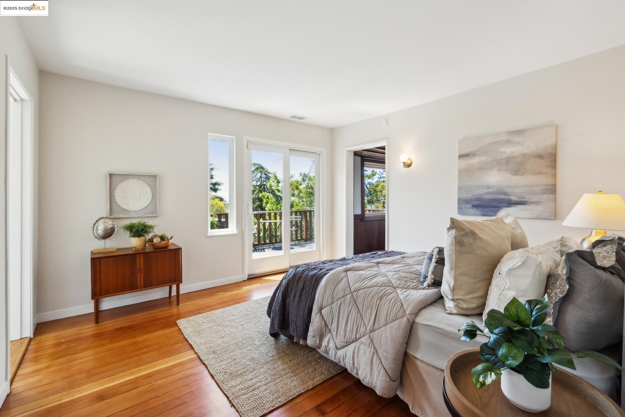 Detail Gallery Image 28 of 44 For 2826 Garber St, Berkeley,  CA 94705 - 3 Beds | 3 Baths