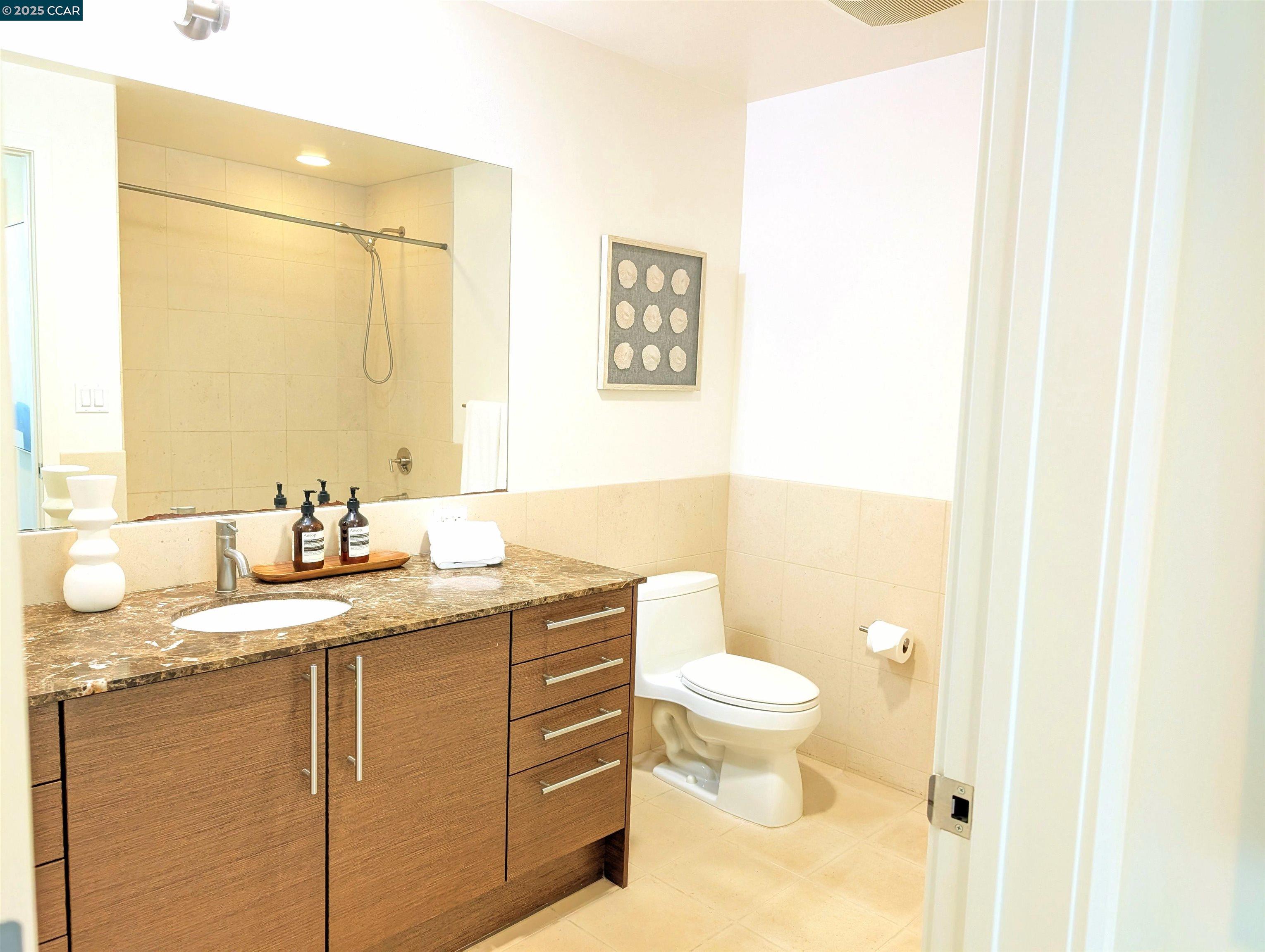 Detail Gallery Image 18 of 49 For 338 Spear St 6j,  San Francisco,  CA 94105 - 1 Beds | 1 Baths