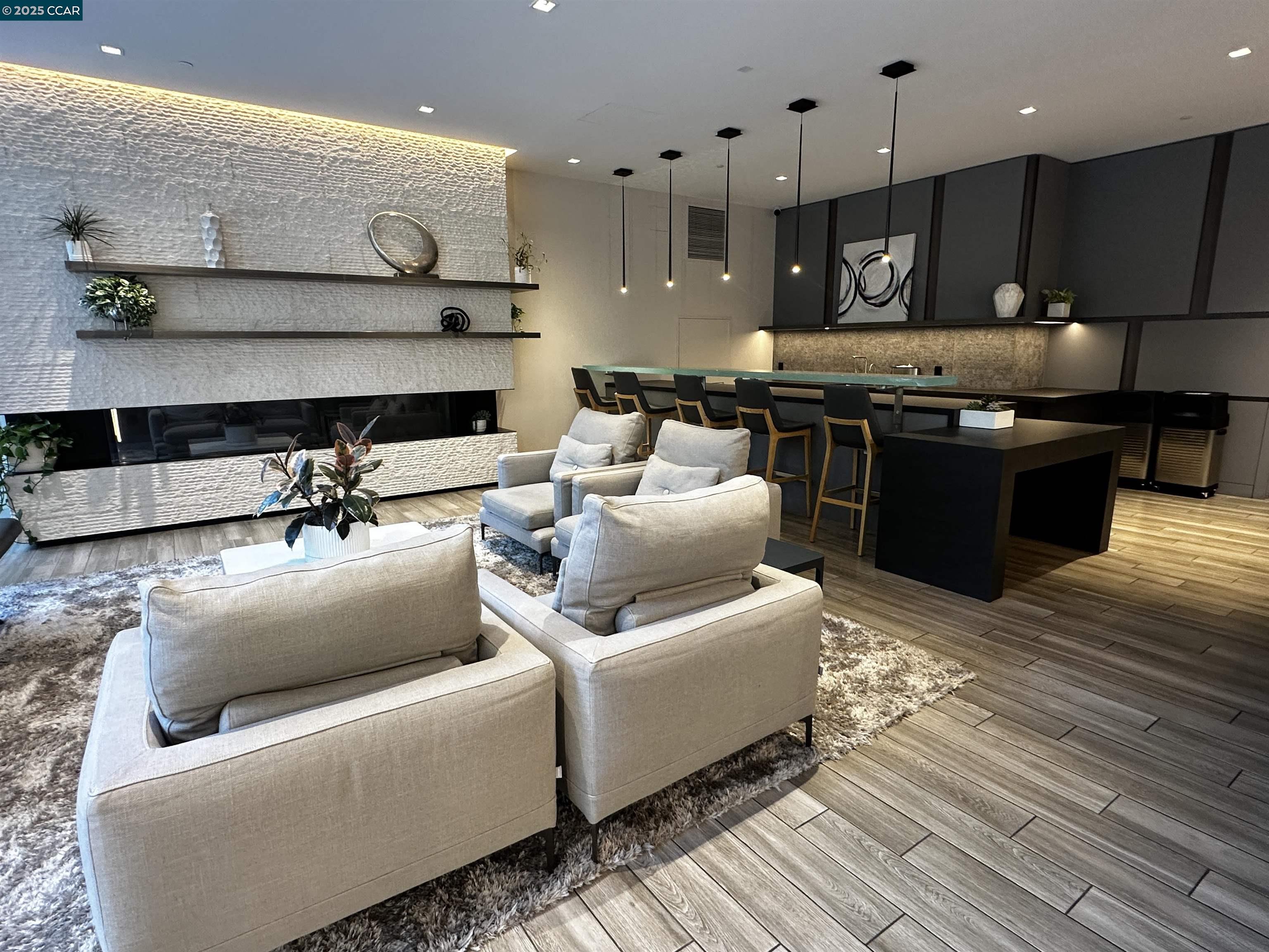 Detail Gallery Image 25 of 49 For 338 Spear St 6j,  San Francisco,  CA 94105 - 1 Beds | 1 Baths