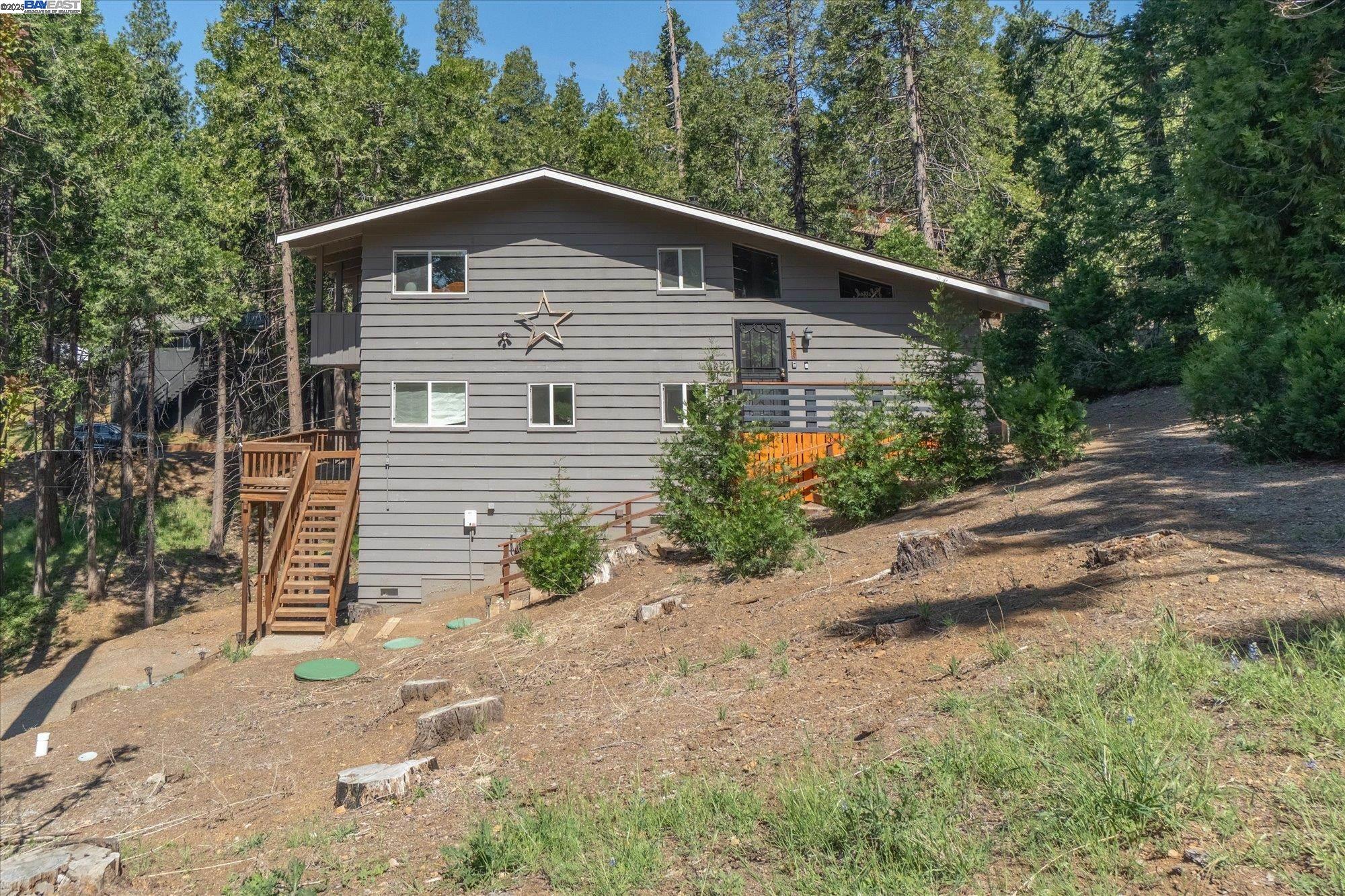 Detail Gallery Image 2 of 36 For 2190 Patricia Ln, Arnold,  CA 95223 - 3 Beds | 2/1 Baths