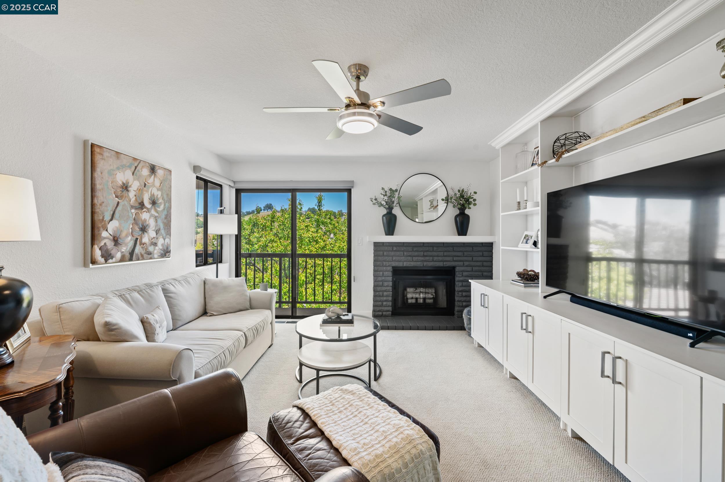 Photo #4: 41096319 Listing: Photo #4