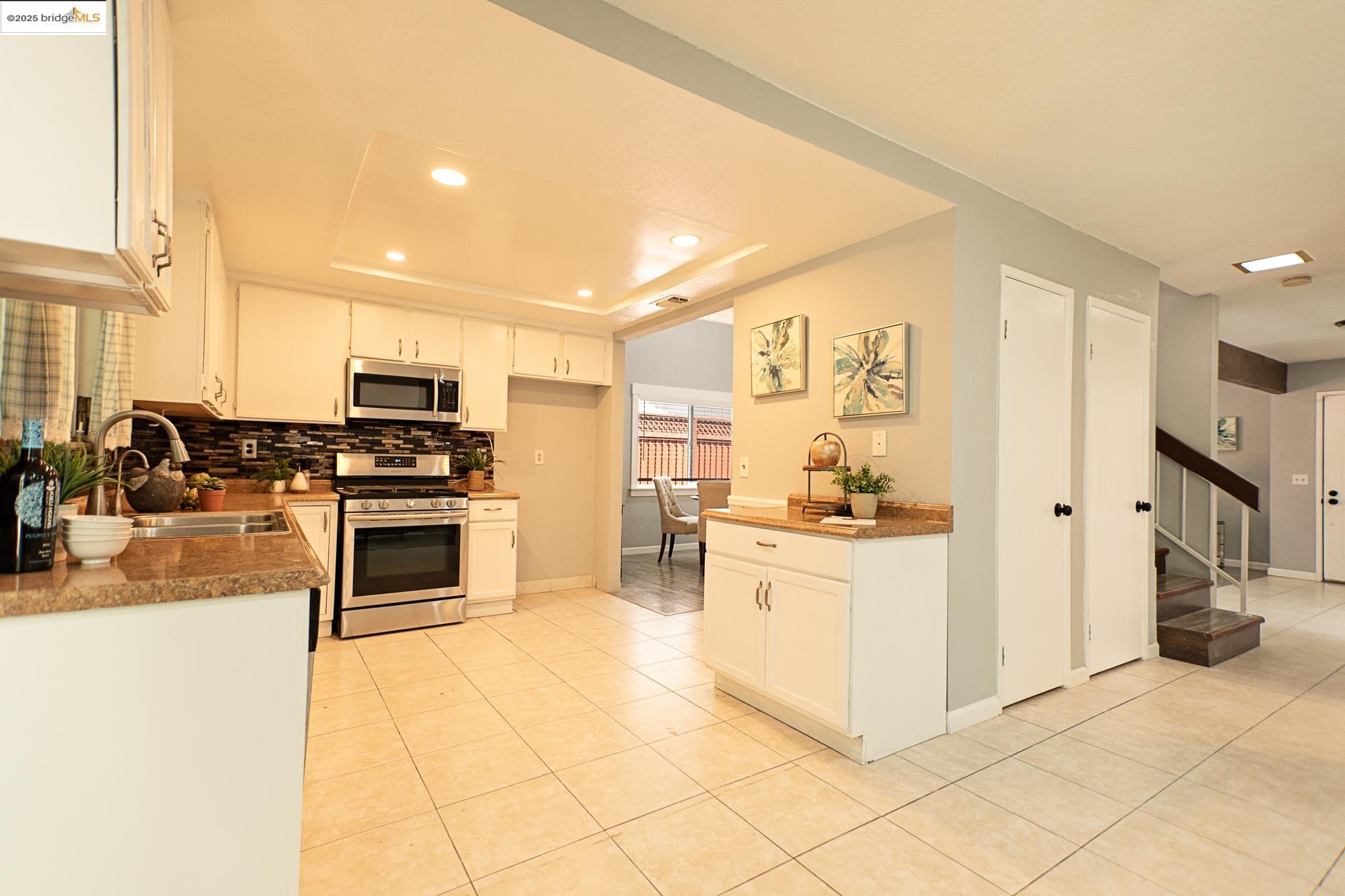 Detail Gallery Image 11 of 32 For 2825 Georgia Drive, Tracy,  CA 95376 - 4 Beds | 3 Baths
