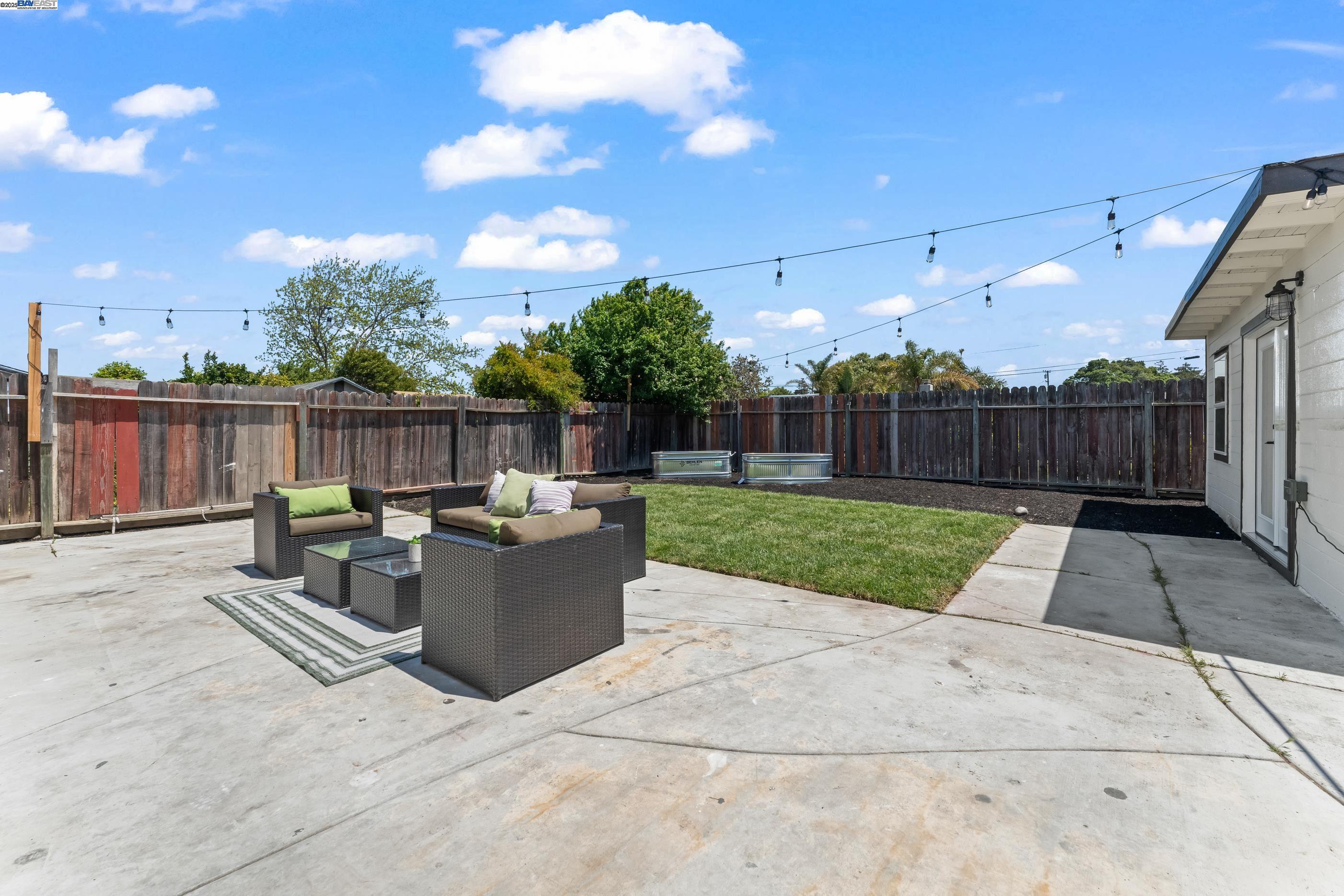 Detail Gallery Image 33 of 36 For 6288 Wilma Ave, Newark,  CA 94560 - 3 Beds | 1 Baths