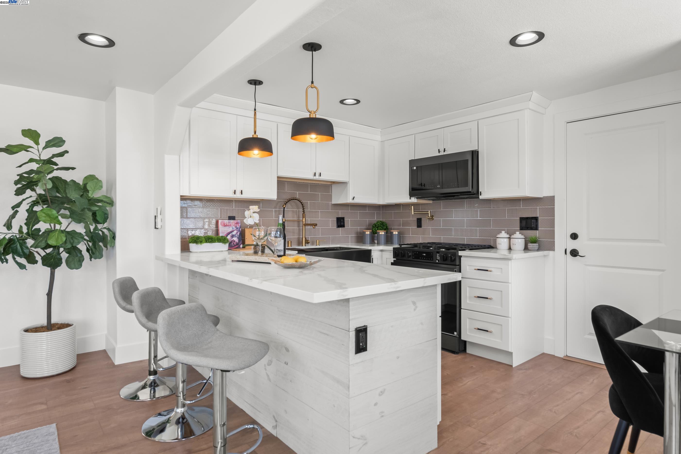 Detail Gallery Image 10 of 36 For 6288 Wilma Ave, Newark,  CA 94560 - 3 Beds | 1 Baths