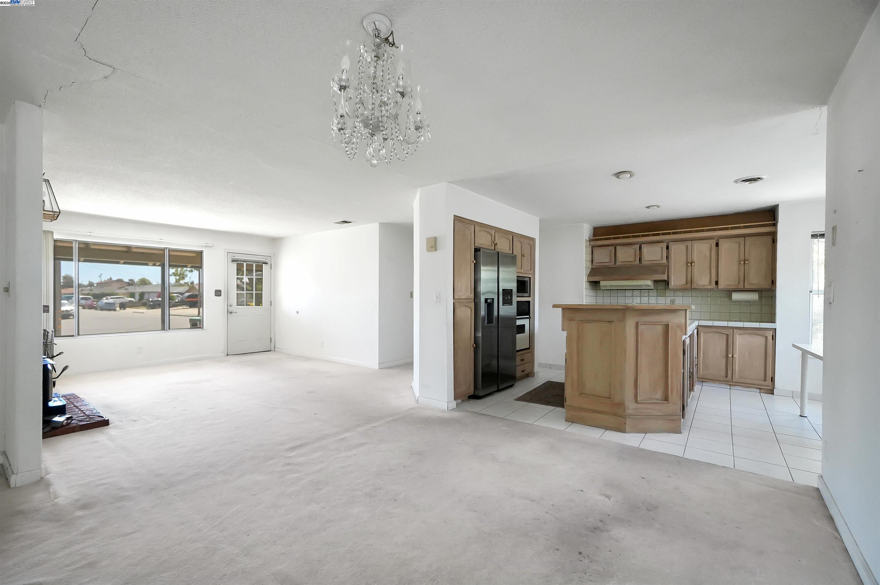 Detail Gallery Image 18 of 44 For 1925 Lilac Avenue, Hayward,  CA 94545 - 4 Beds | 2 Baths