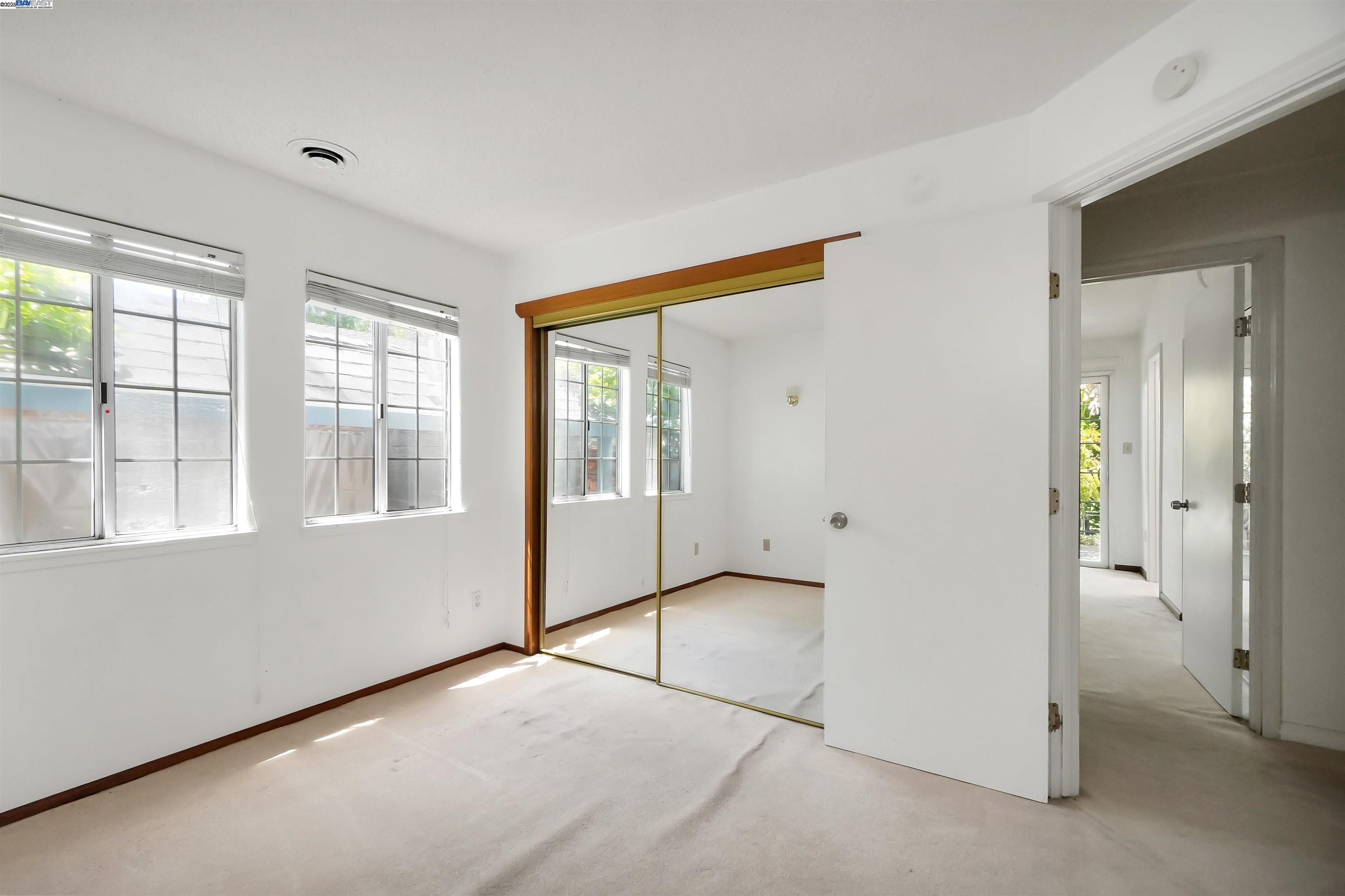 Detail Gallery Image 30 of 44 For 1925 Lilac Avenue, Hayward,  CA 94545 - 4 Beds | 2 Baths