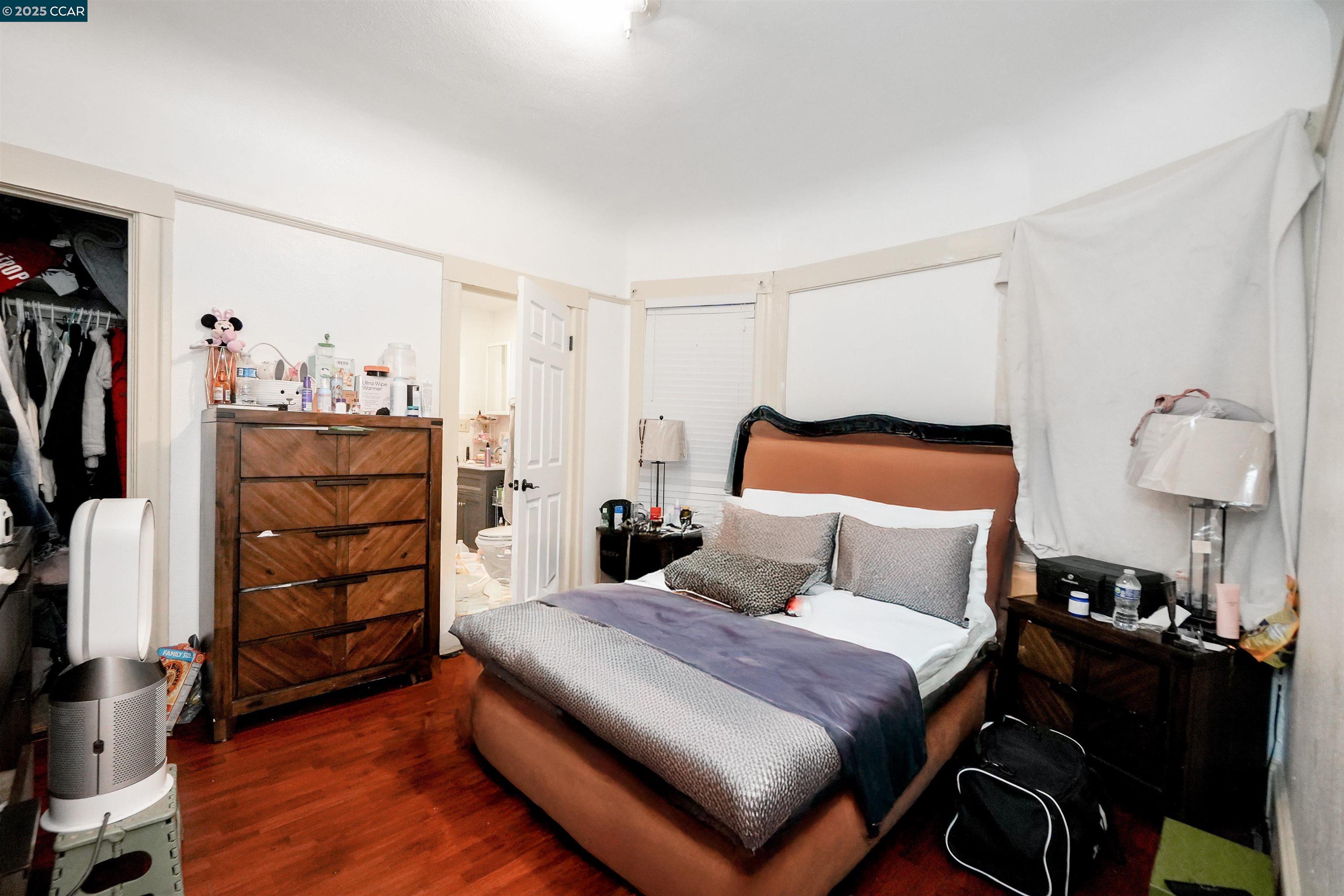 property-img