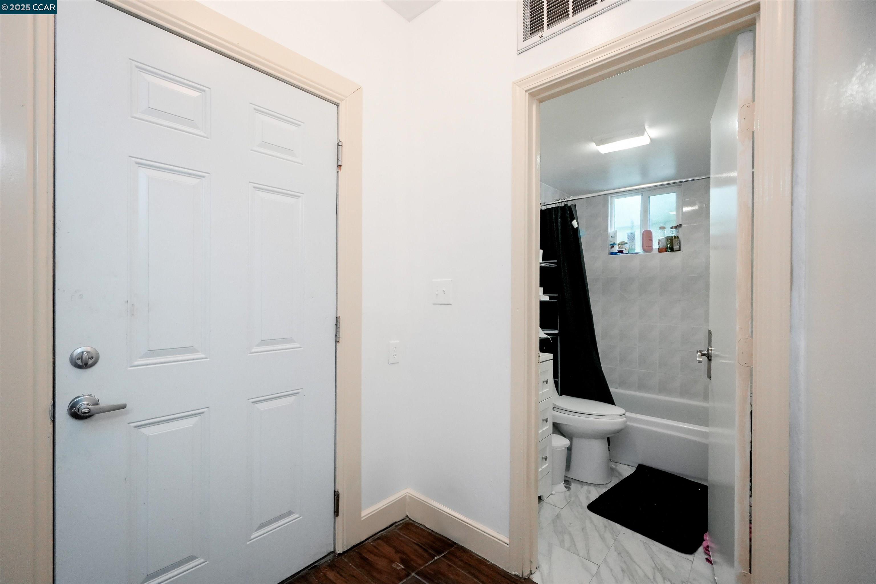property-img