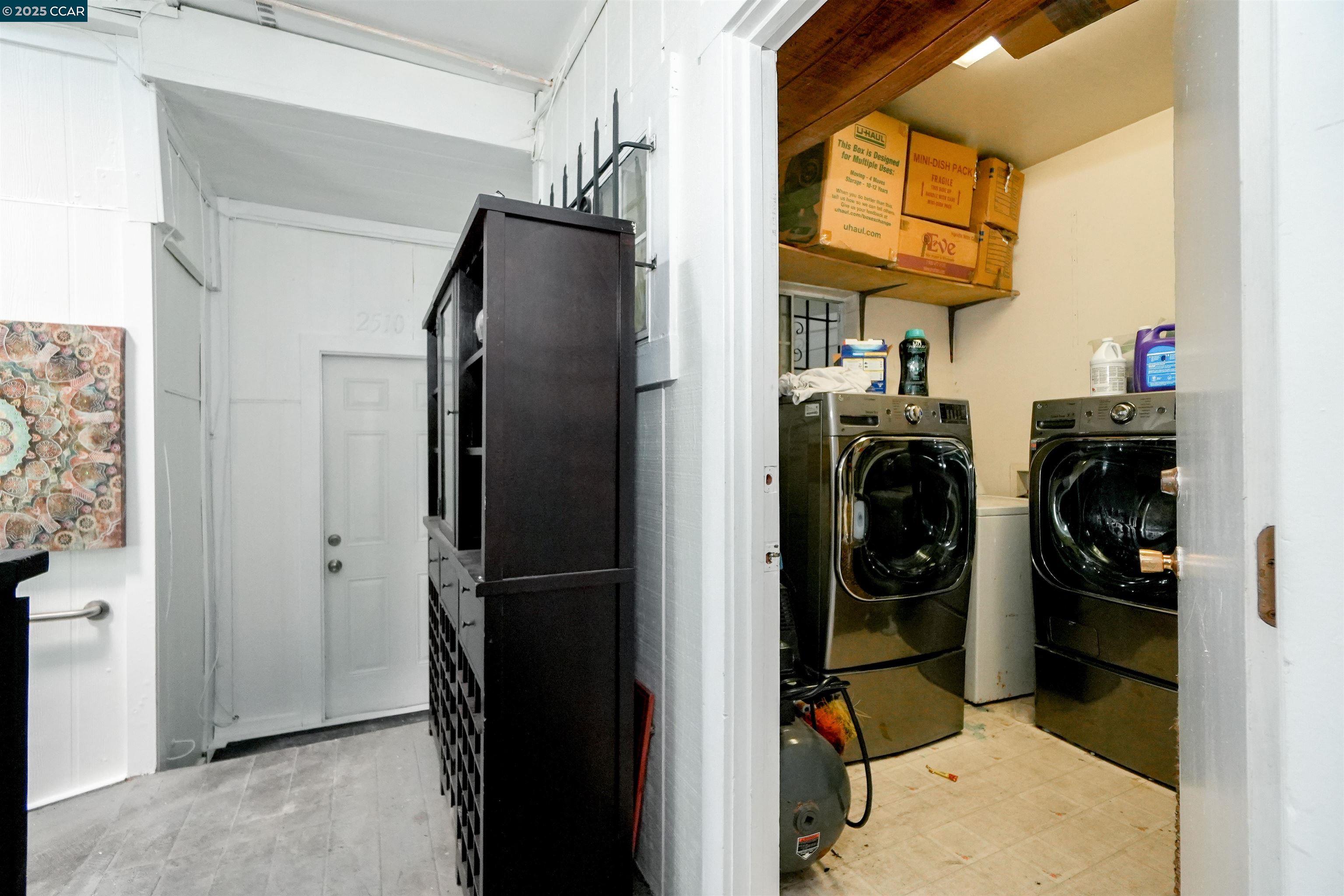 property-img