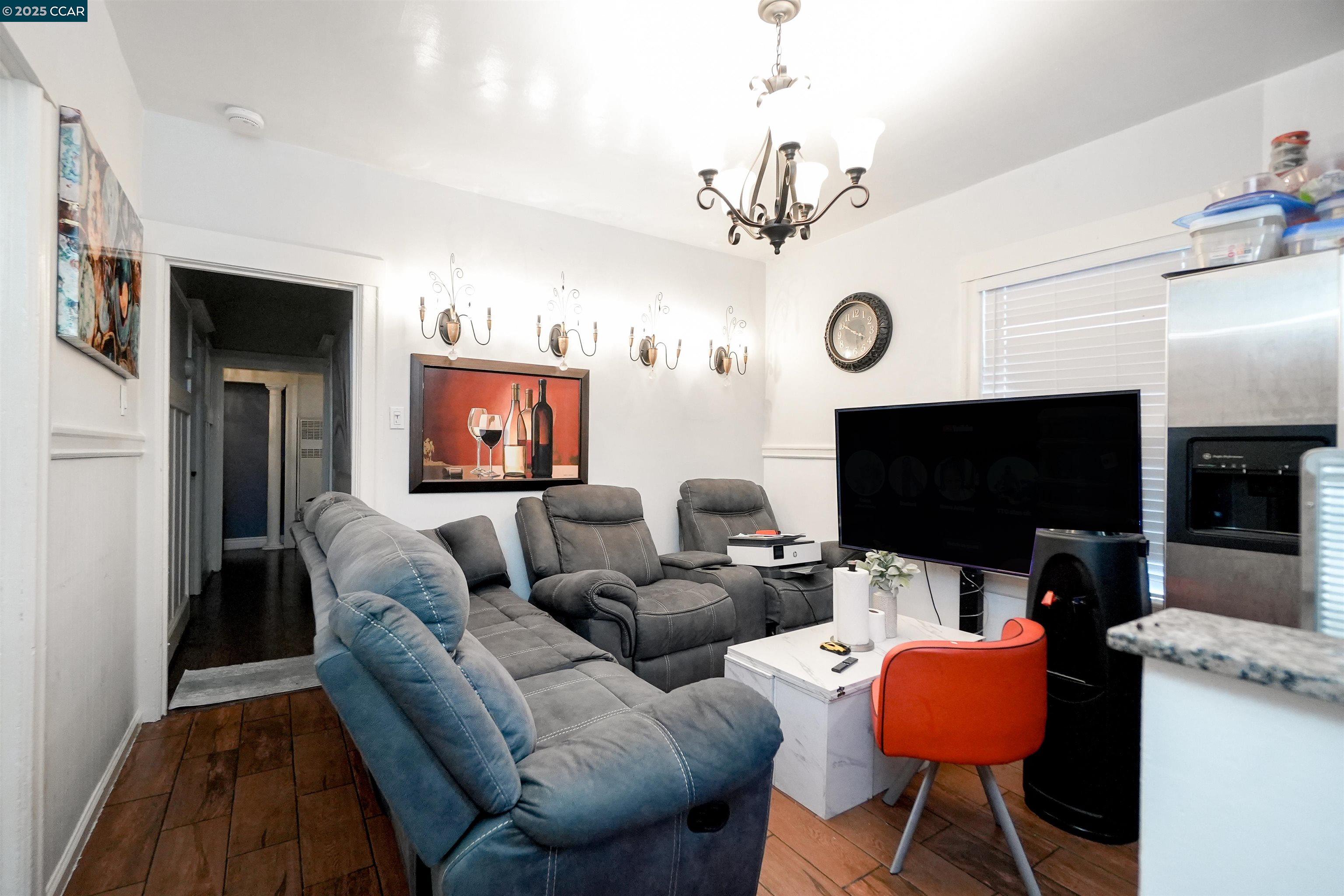 property-img