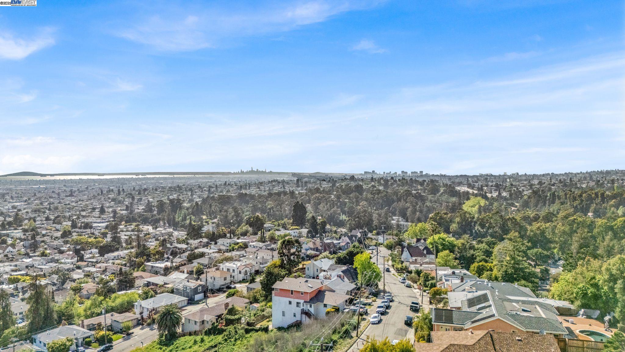 Detail Gallery Image 22 of 22 For 6400 Mokelumne Ave, Oakland,  CA 94605 - 3 Beds | 2 Baths