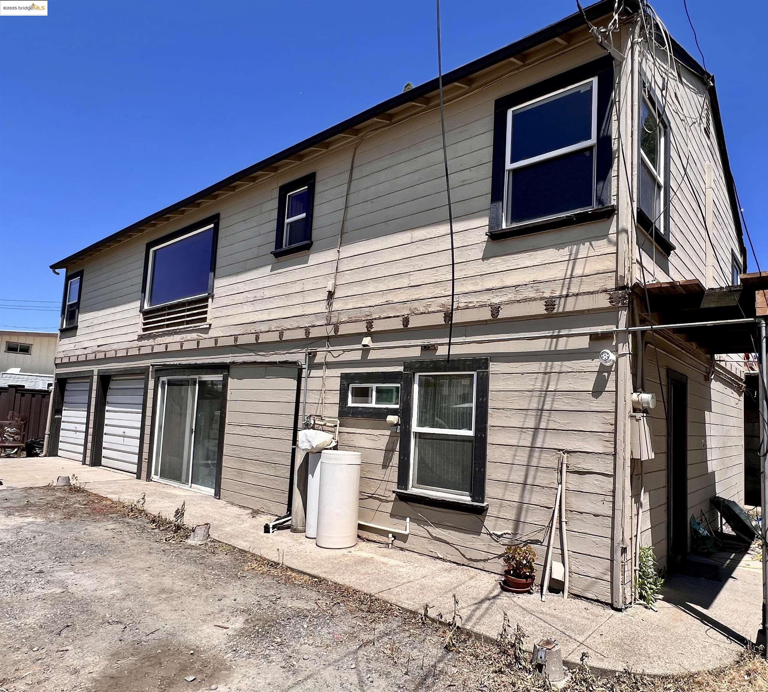 Detail Gallery Image 3 of 12 For 5614 Sandmound Blvd, Oakley,  CA 94561 - 3 Beds | 2 Baths