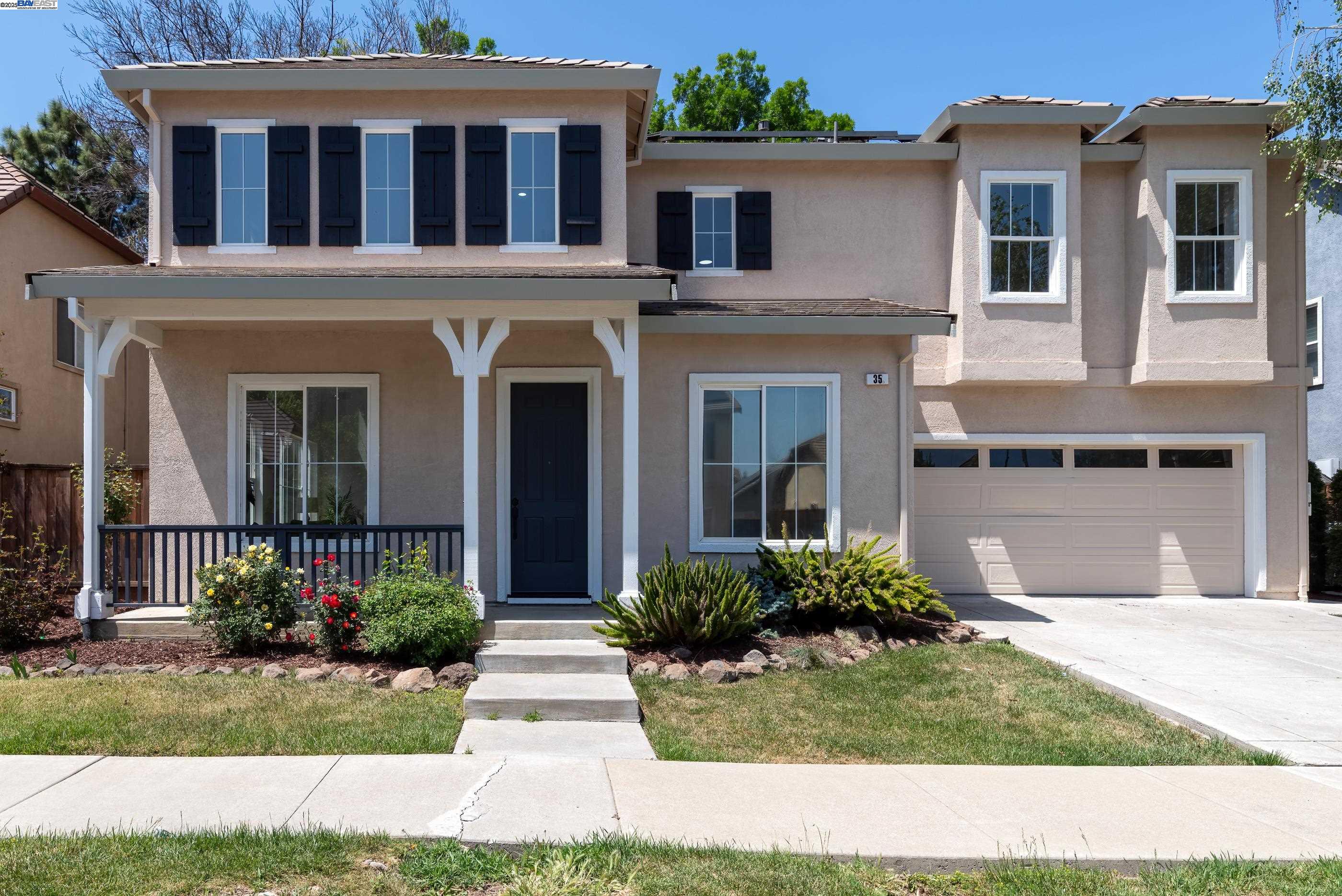 Detail Gallery Image 2 of 46 For 35 Tradition Way, Brentwood,  CA 94513 - 5 Beds | 3 Baths