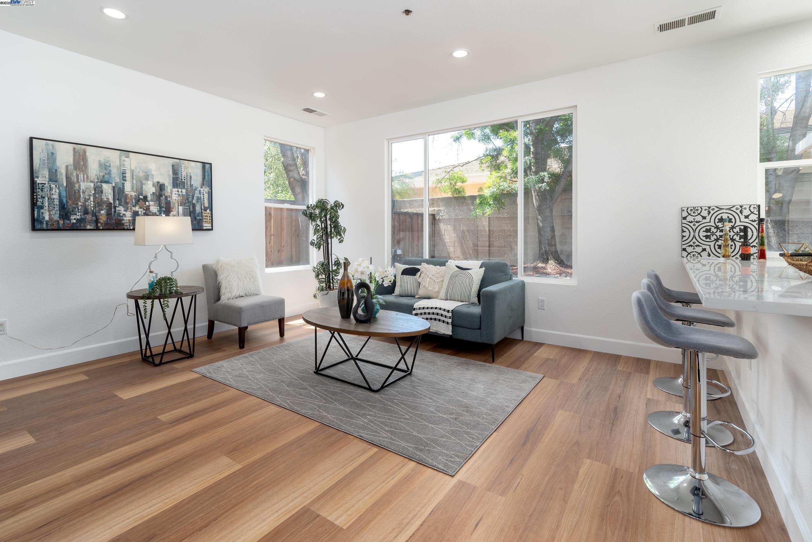 Detail Gallery Image 13 of 46 For 35 Tradition Way, Brentwood,  CA 94513 - 5 Beds | 3 Baths