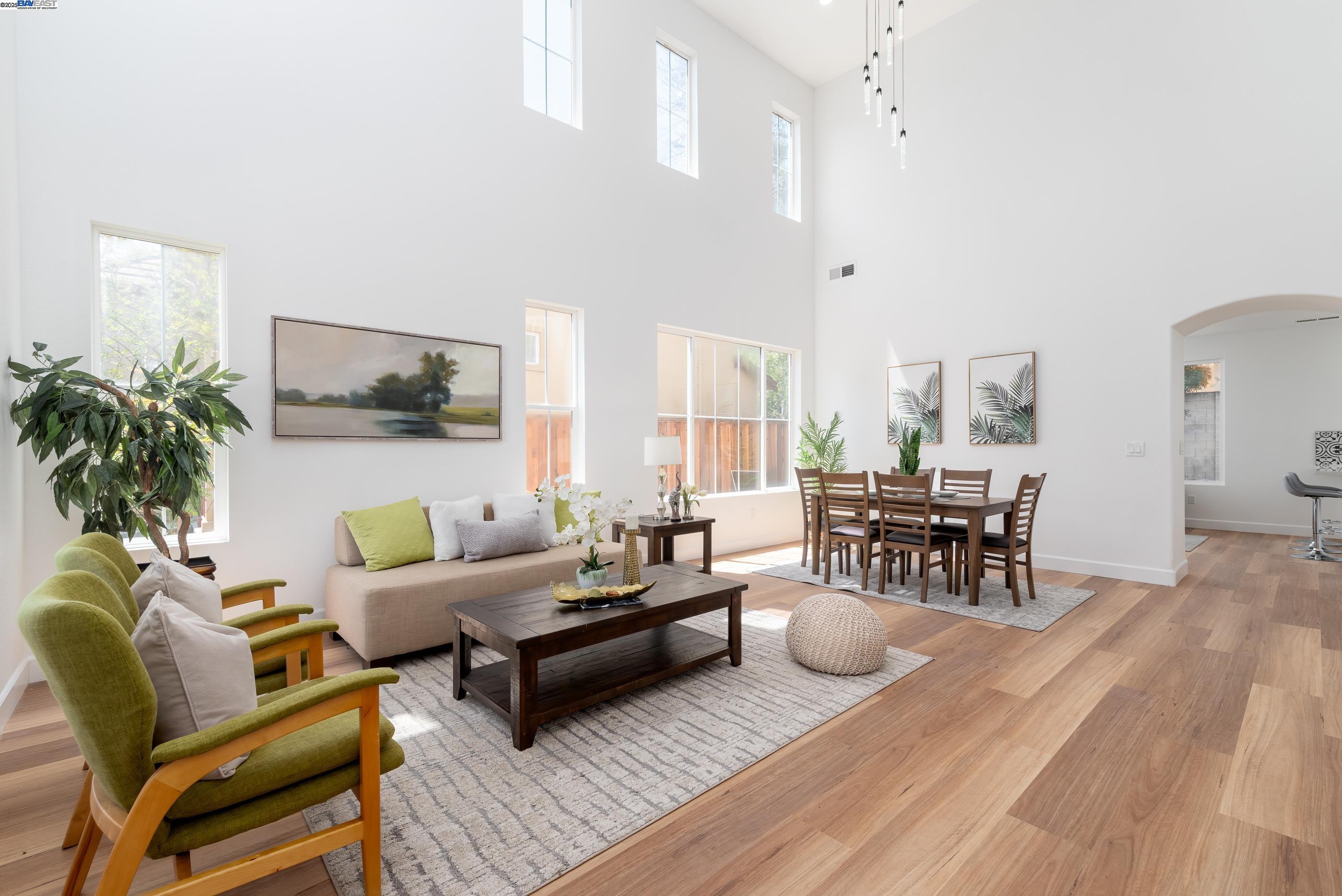 Detail Gallery Image 8 of 46 For 35 Tradition Way, Brentwood,  CA 94513 - 5 Beds | 3 Baths