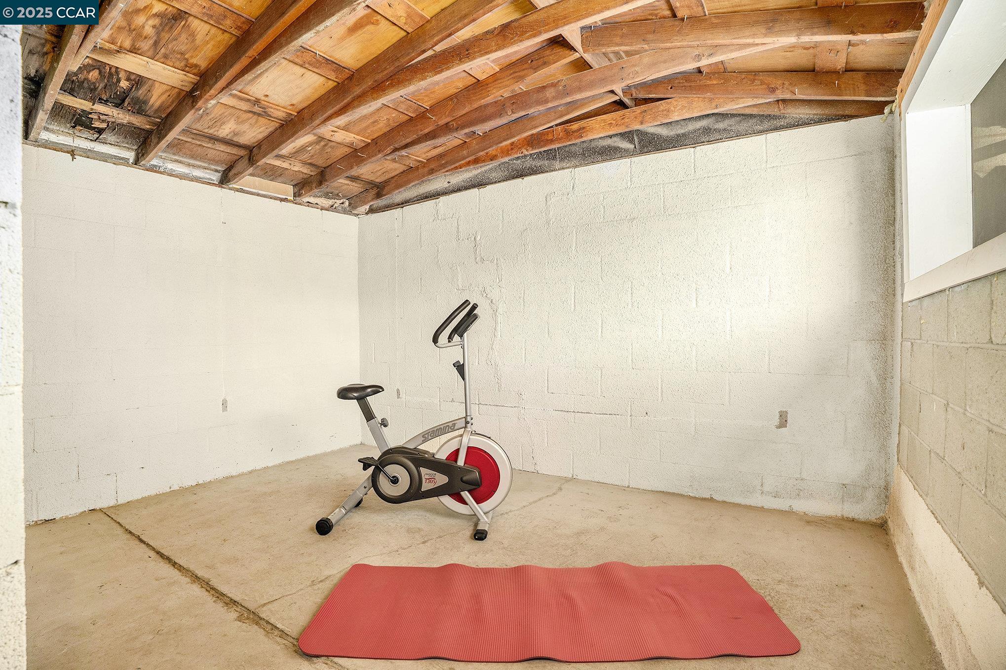 Detail Gallery Image 24 of 30 For 125 17th St, Richmond,  CA 94801 - 2 Beds | 2 Baths