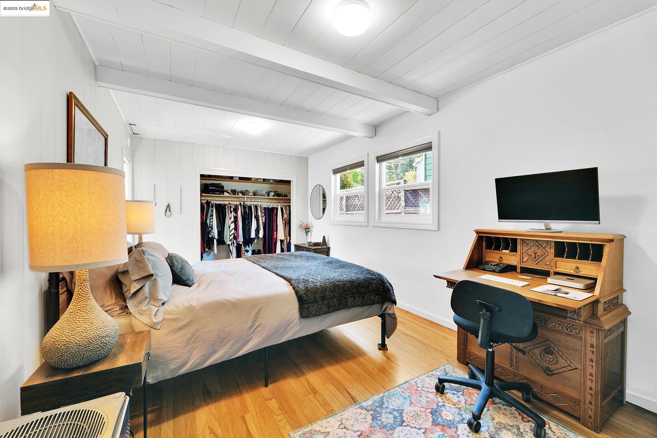 Detail Gallery Image 11 of 25 For 725 Trevethan Ave, Santa Cruz,  CA 95065 - 2 Beds | 1 Baths