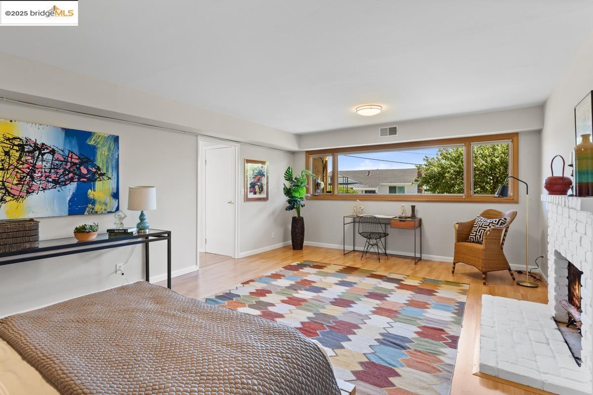 11718 Cranford Way, Oakland, California 94605, 4 Bedrooms Bedrooms, 8 Rooms Rooms,3 BathroomsBathrooms,Residential,For Sale,11718 Cranford Way,41096377