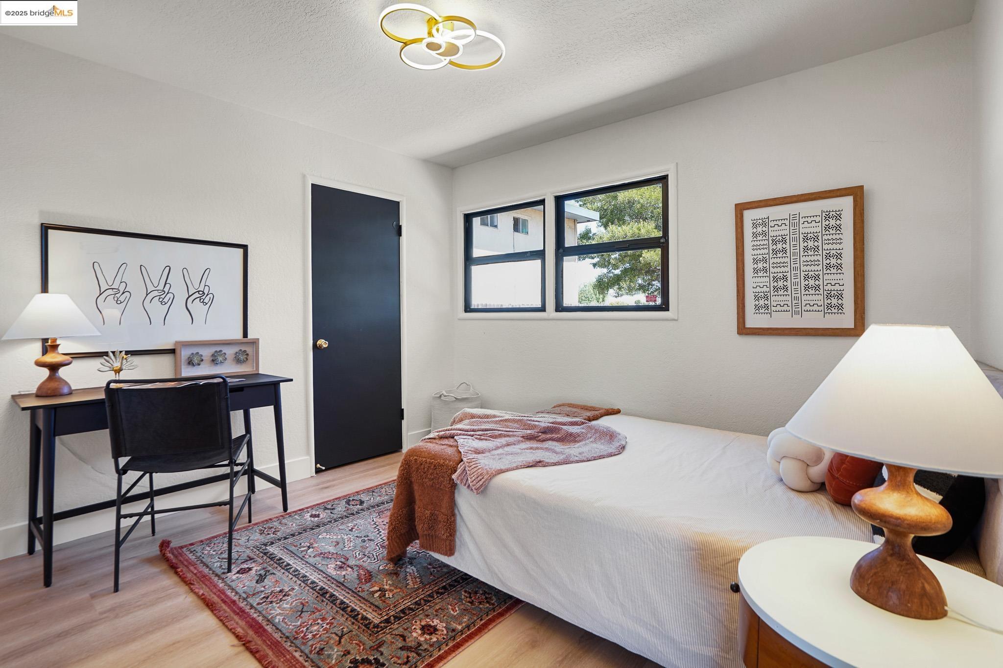 430 Douglas, Oakland, California 94603, 2 Bedrooms Bedrooms, 6 Rooms Rooms,1 BathroomBathrooms,Residential,For Sale,430 Douglas,41096378