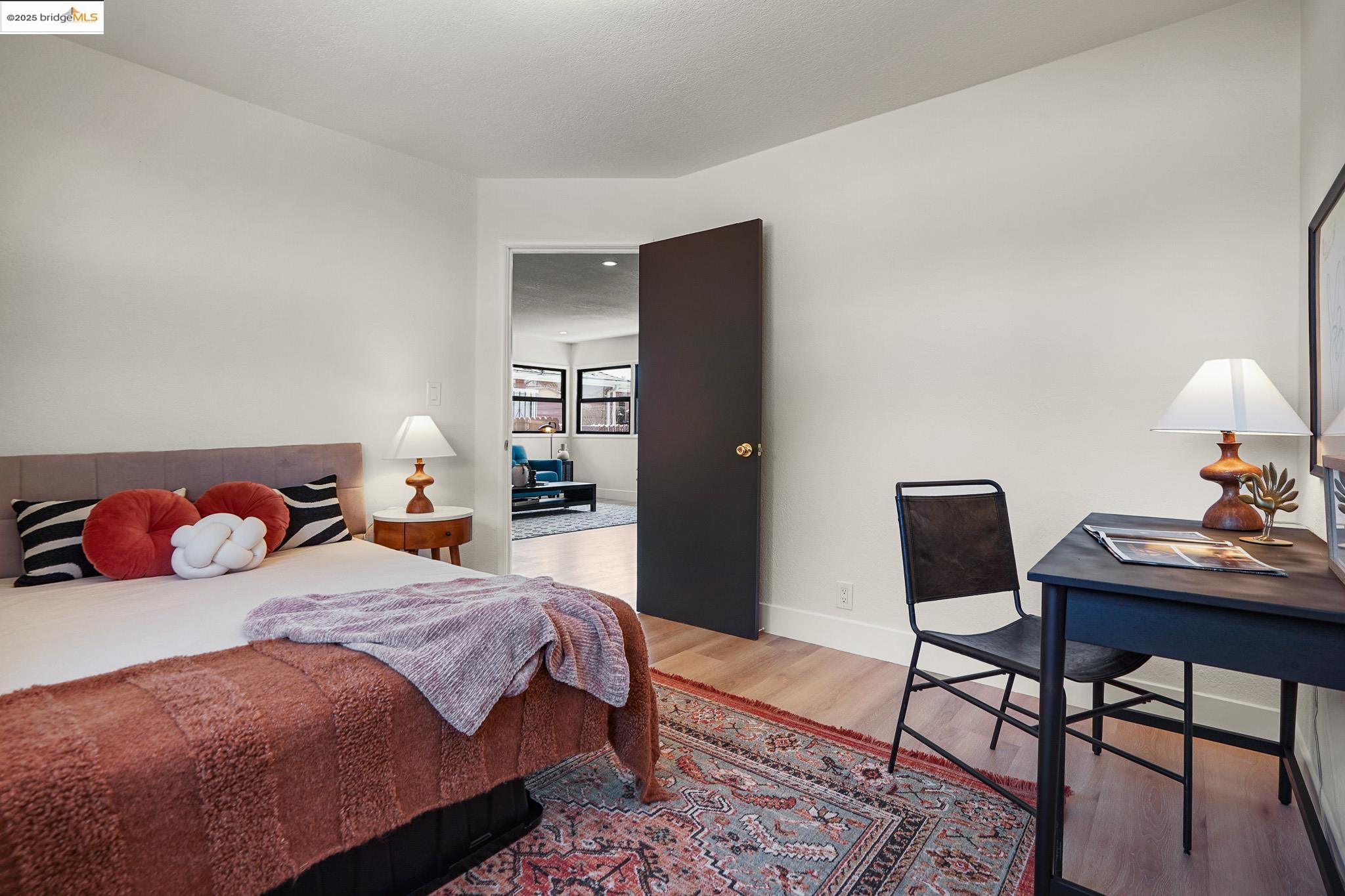 430 Douglas, Oakland, California 94603, 2 Bedrooms Bedrooms, 6 Rooms Rooms,1 BathroomBathrooms,Residential,For Sale,430 Douglas,41096378