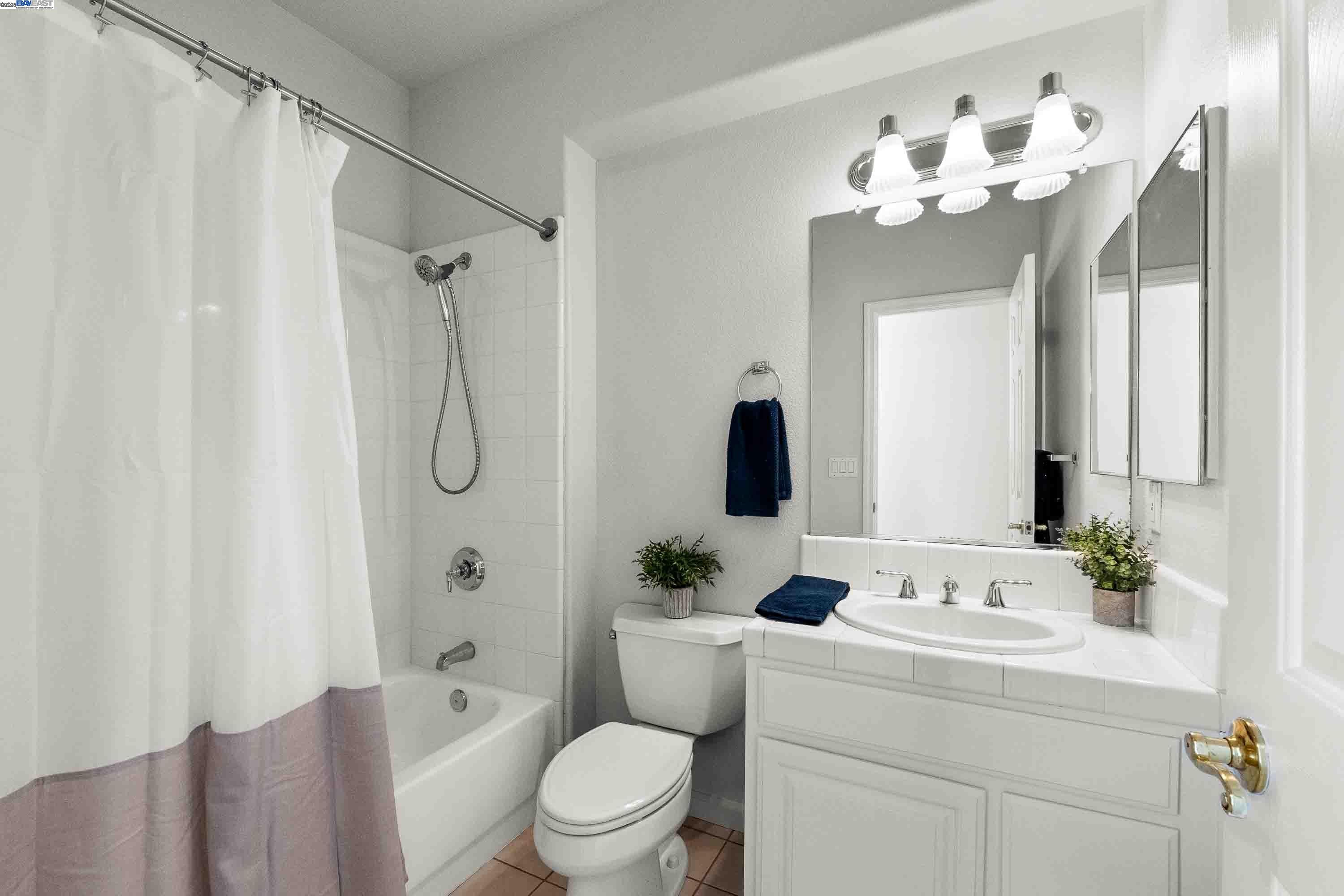 Detail Gallery Image 20 of 45 For 6235 Robertson Ave, Newark,  CA 94560 - 4 Beds | 3 Baths
